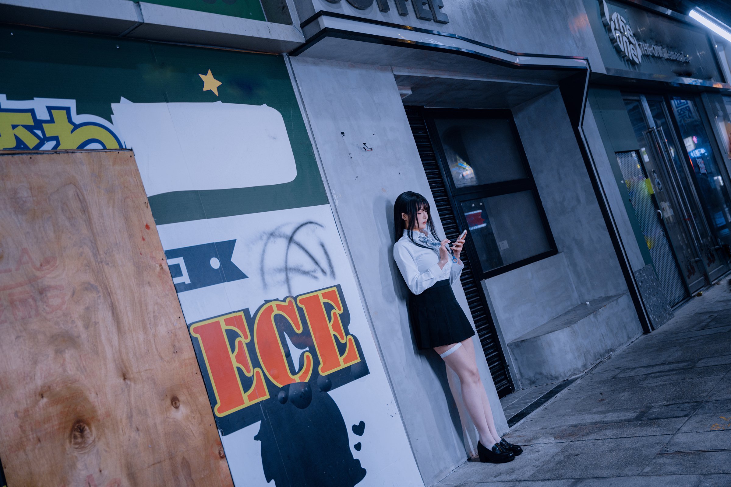 Xia Xiaoqiu Pure Girlfriend's Fall | Cosplay Gallery