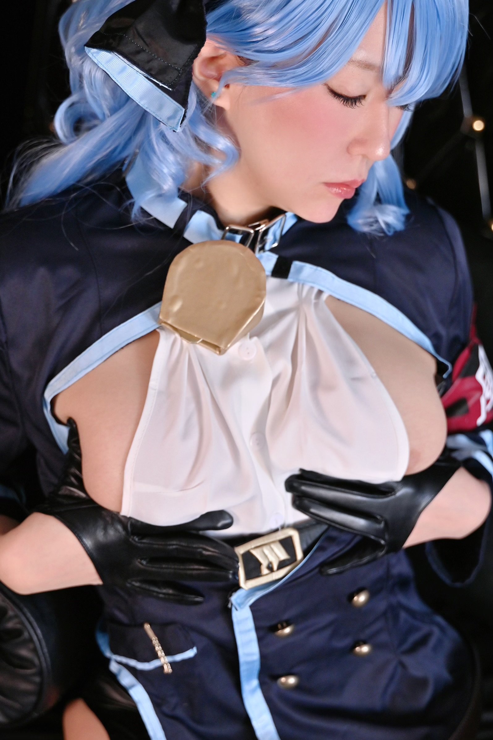 Ringo Mitsuki] Ringo Mitsuki Delusion Section vol.3: With fully exposed armpit and breasts, plump big butt miniskirt, what about morals! Quick pleasure fall of Blue Archive - Amanotsuyu Ako's cosplay (Blue Archive)