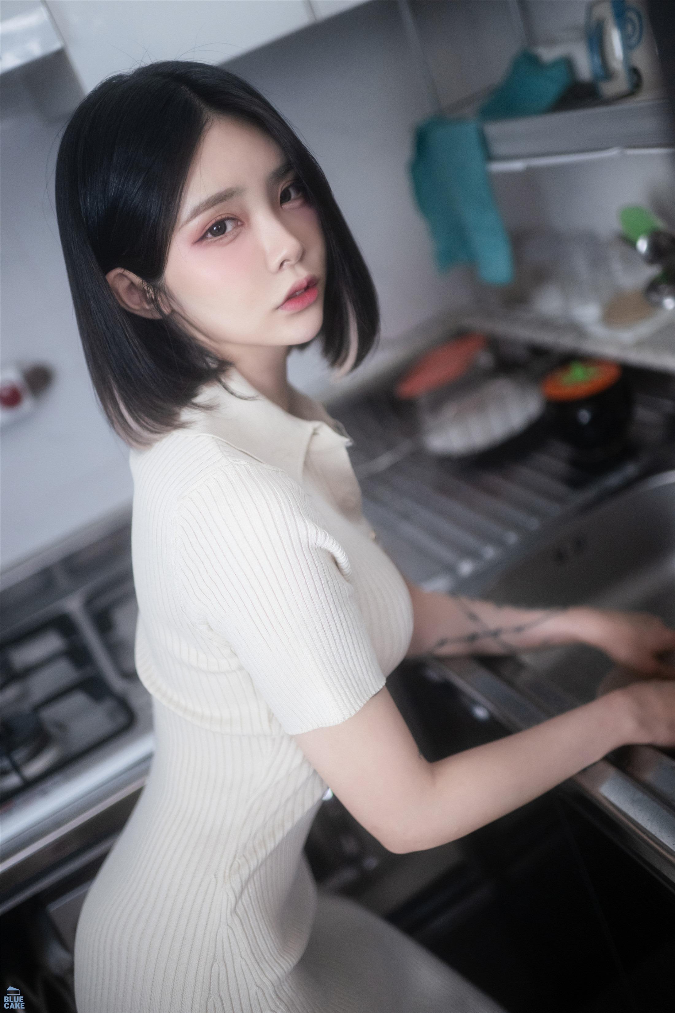 [BLUECAKE] Hikari - CUM 146P