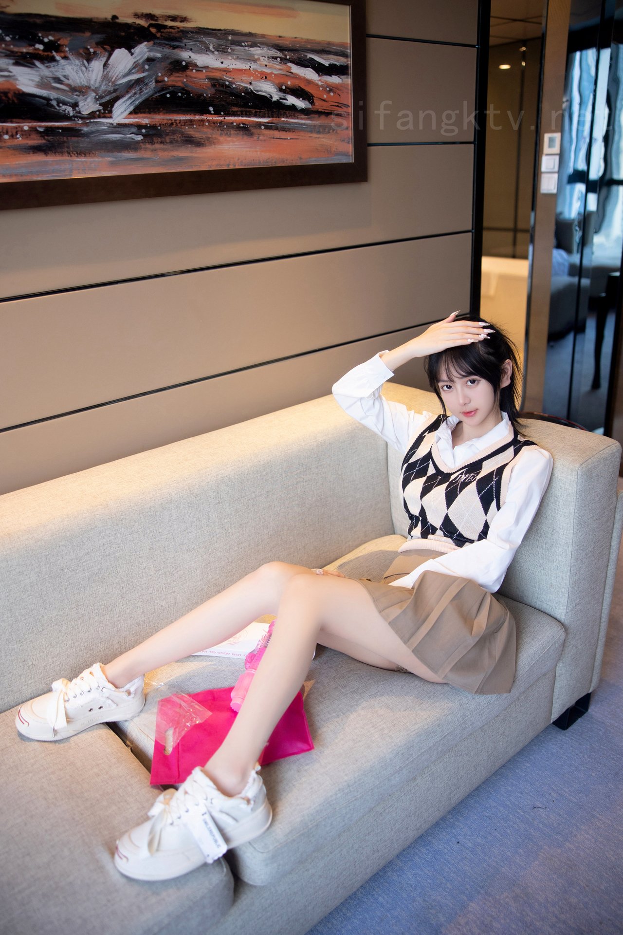 [Xu Ren Show ] Hai mươi2.227 không.639.29 váy ngắn, chân đẹp, cảm ơn bé nhỏ.