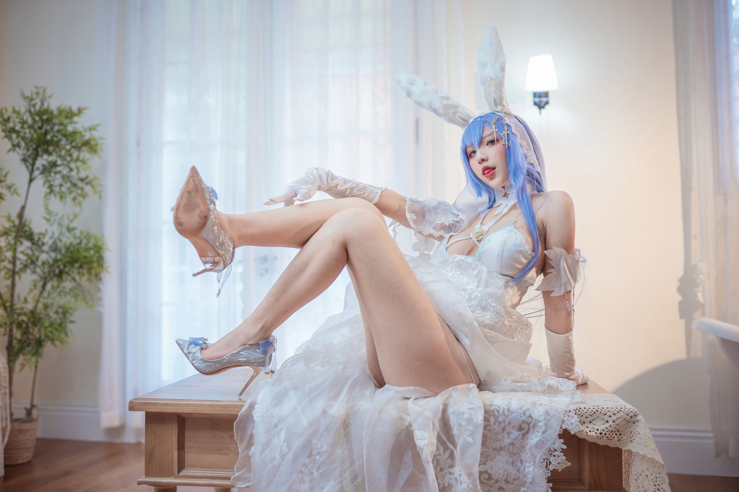 Jiu Qu Jean Garden Bride
