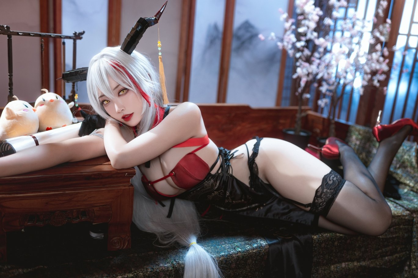 Miyamoto Sakura Aegir Kỳ Bào