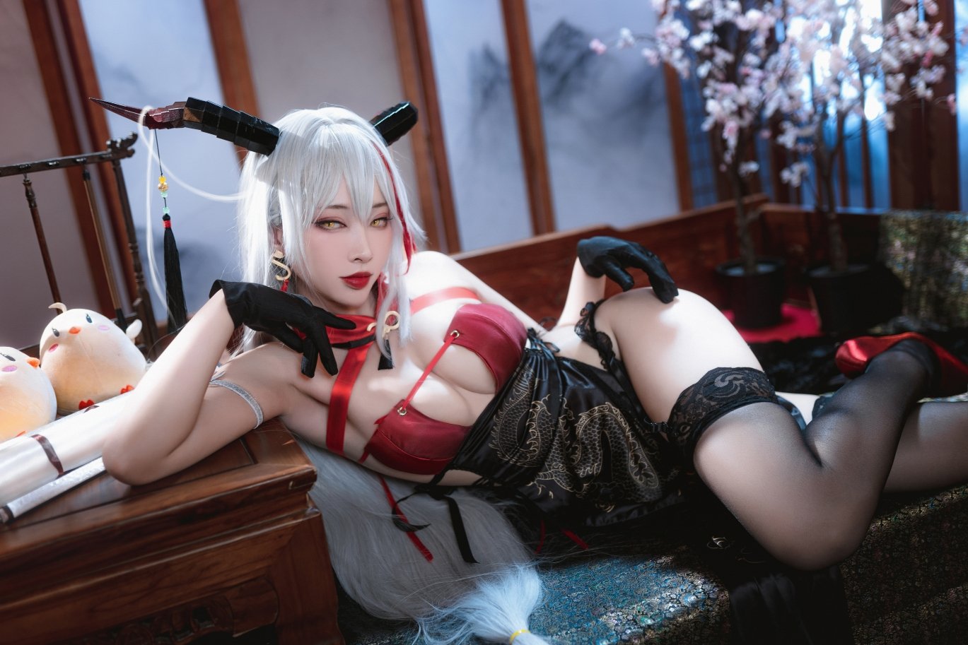 Miyamoto Sakura Aegir Kỳ Bào