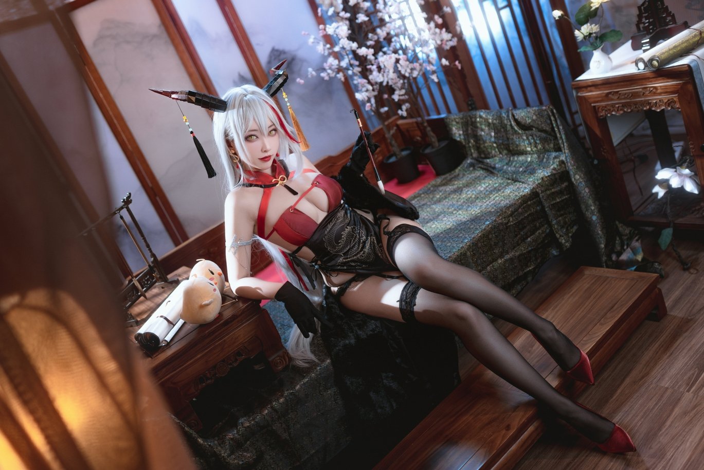 Miyamoto Sakura Aegir Kỳ Bào