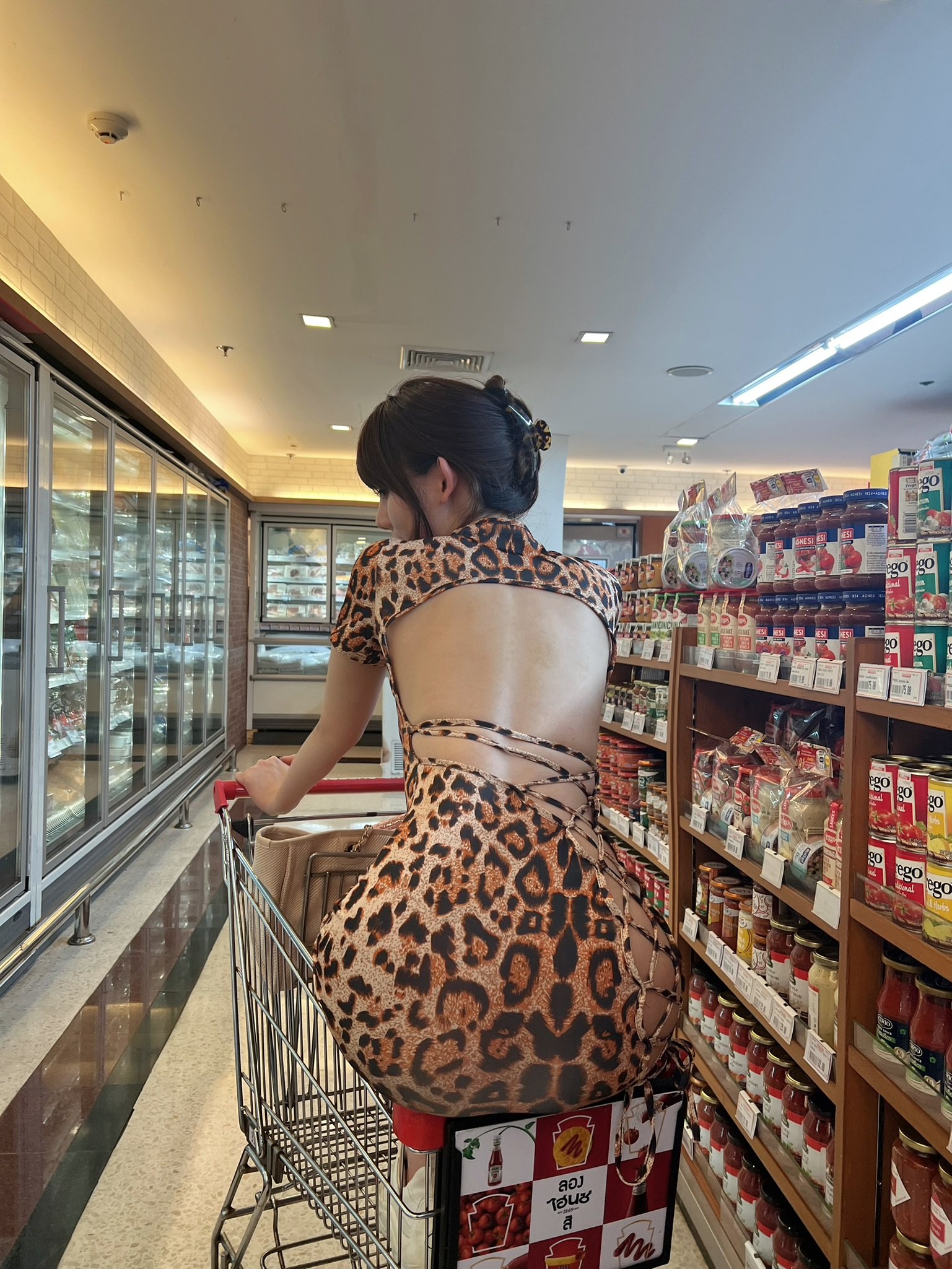 Chính là A Châu à – NO.008 Tháng 4 Vị Mật Quyên