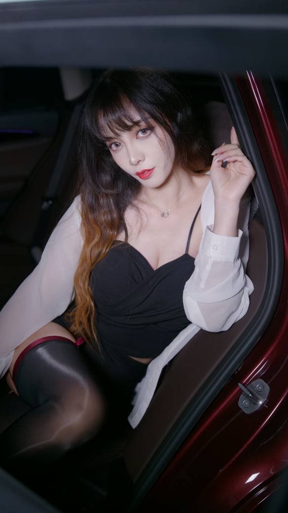 수수 2023. 5월 1일 향기로운 차와 미인