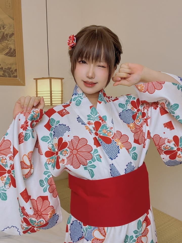 nyako喵子 Electronic Version 41 Japanese Romantic + Selfie