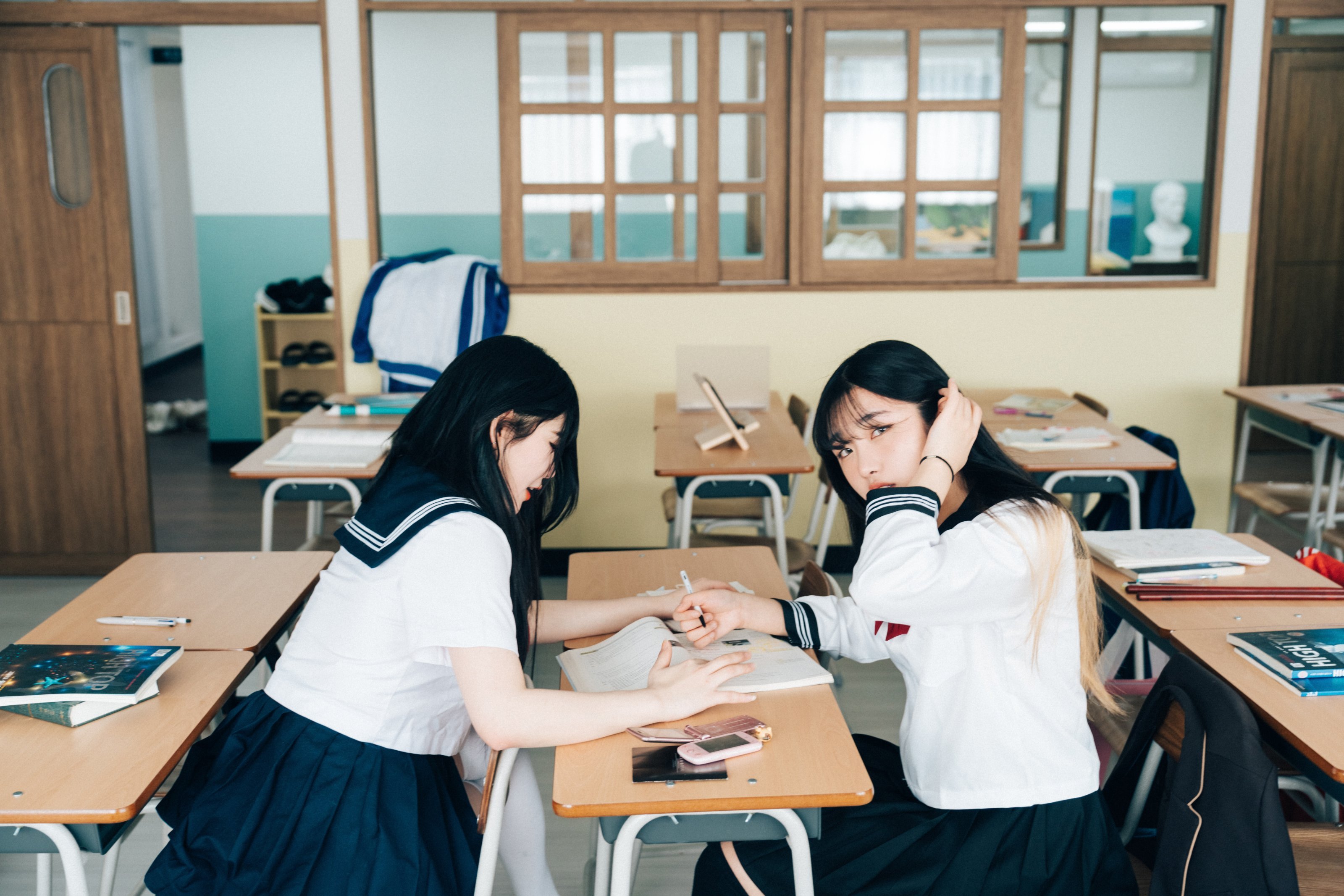 ลูซี่] เซีย (จิอา) x ซอนซอน (ซอนซอน) - บิตช์ อคาเดมี ฮาร์ด