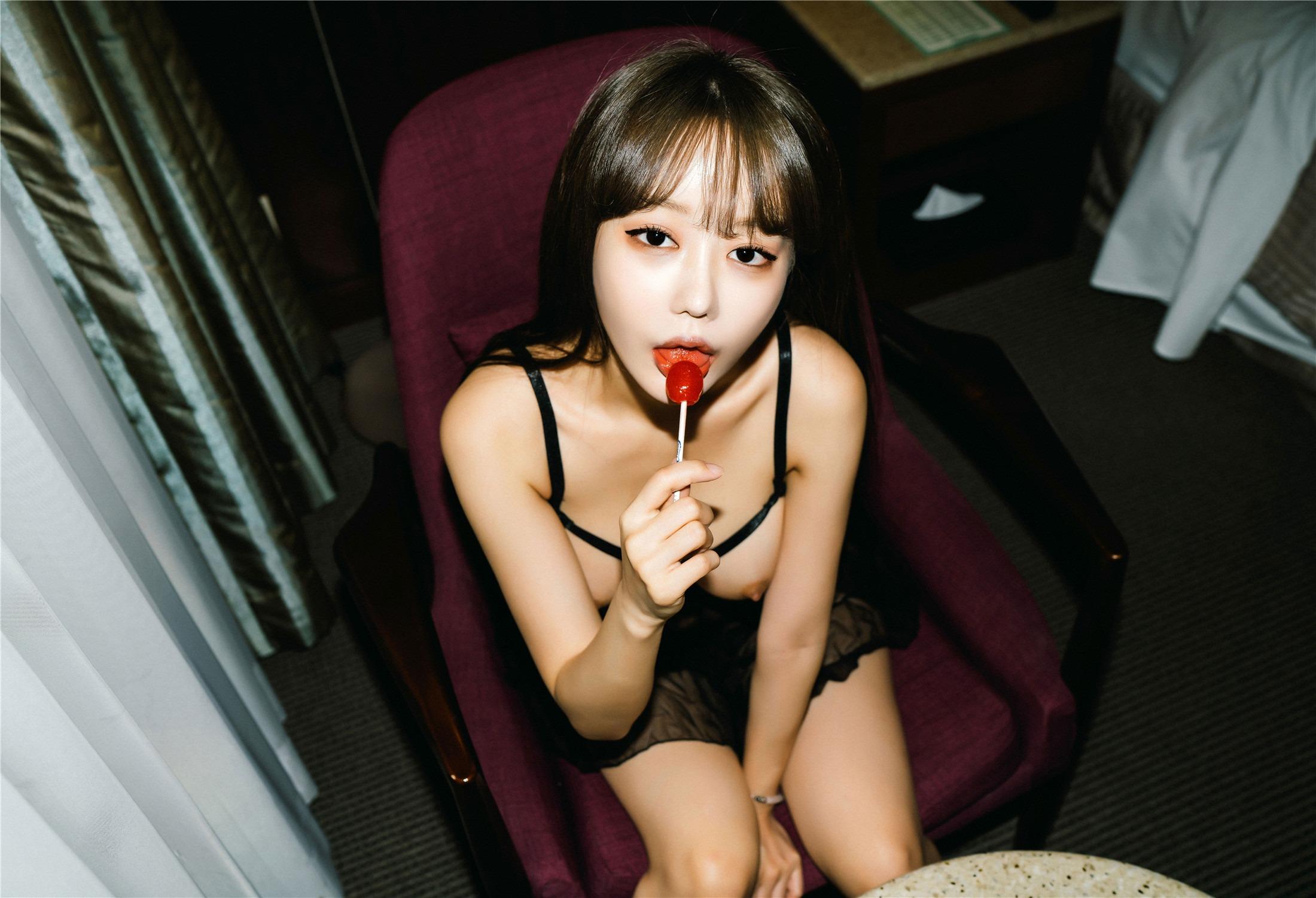 [Moon Night Snap] Jucy (쥬시) - Candy girl 79P