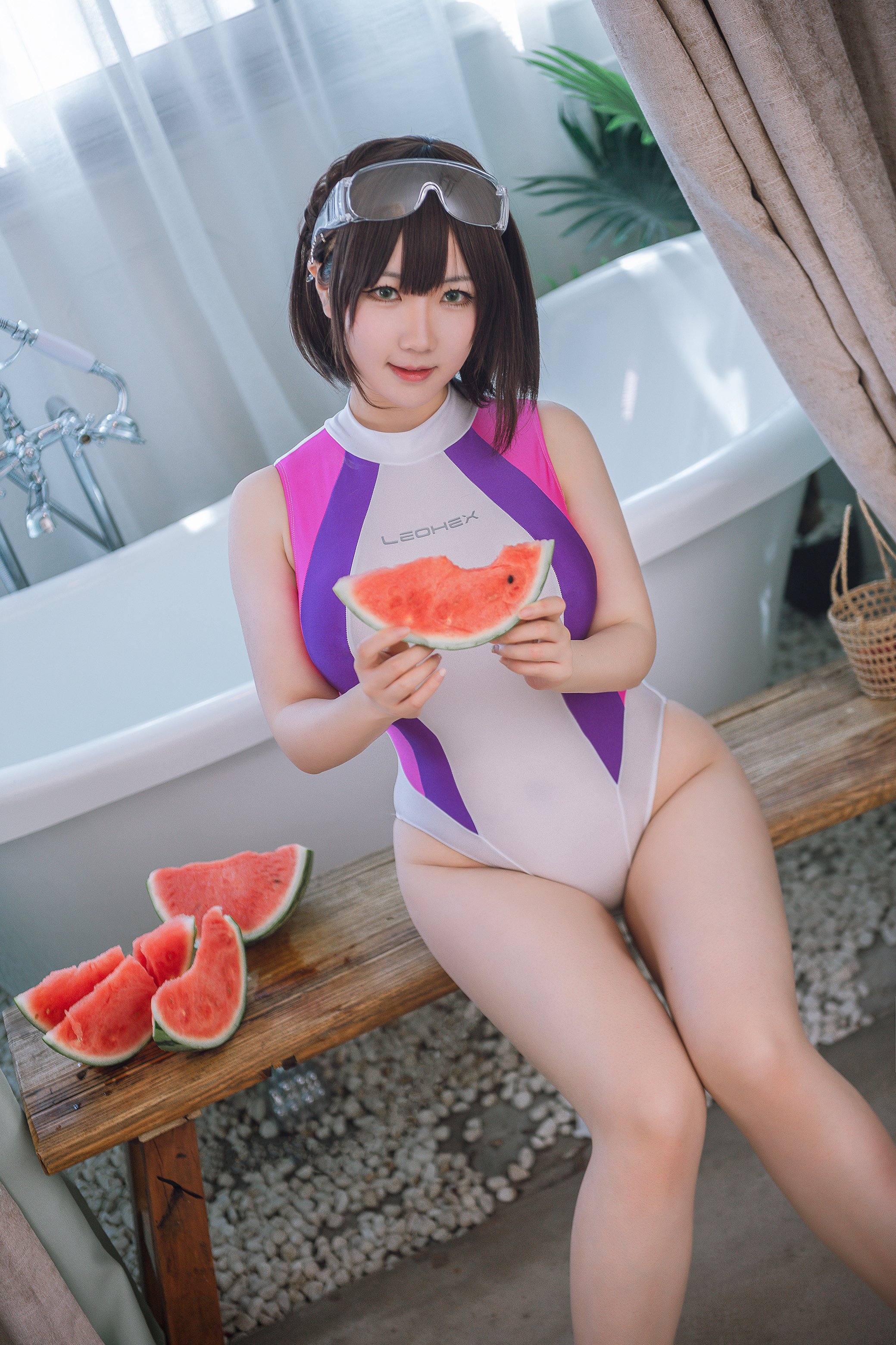 是本末末 Vol.005 竞泳水着