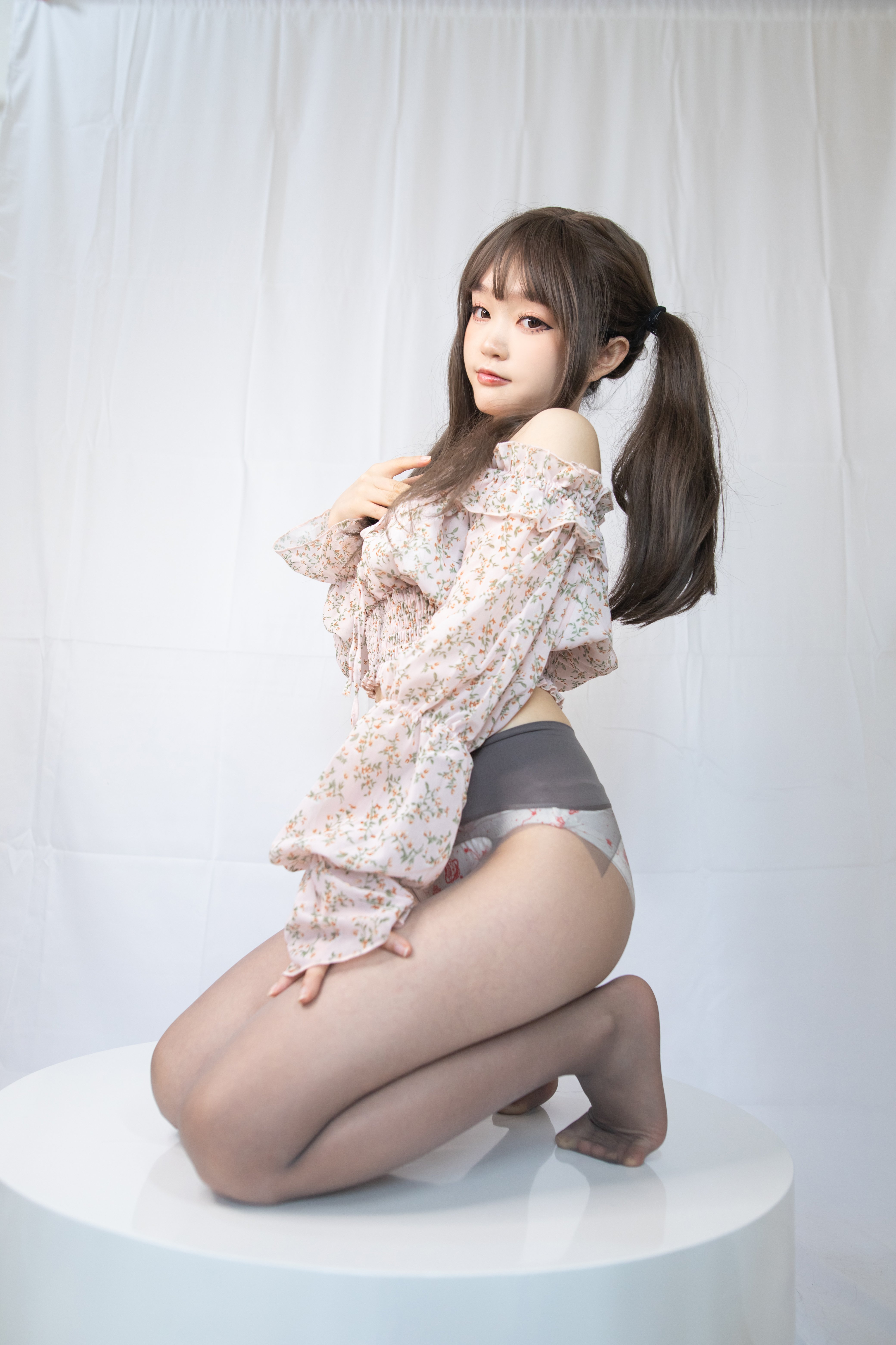神沢永莉No.003缠玛瑙灰象牙白写真 45P