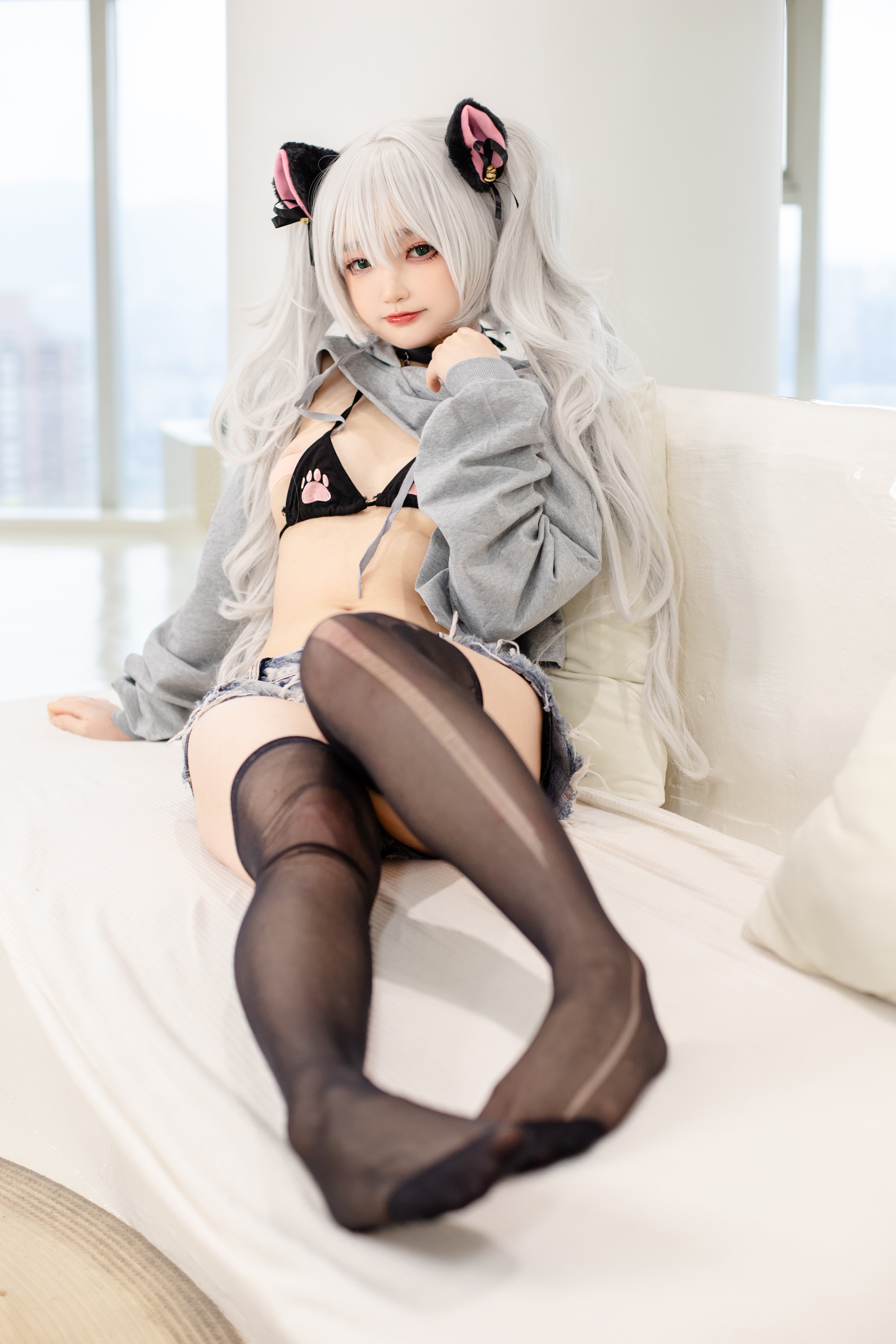 Kanzawa Eiri No.007 Open Hoodie Black Stockings Jeans 90P