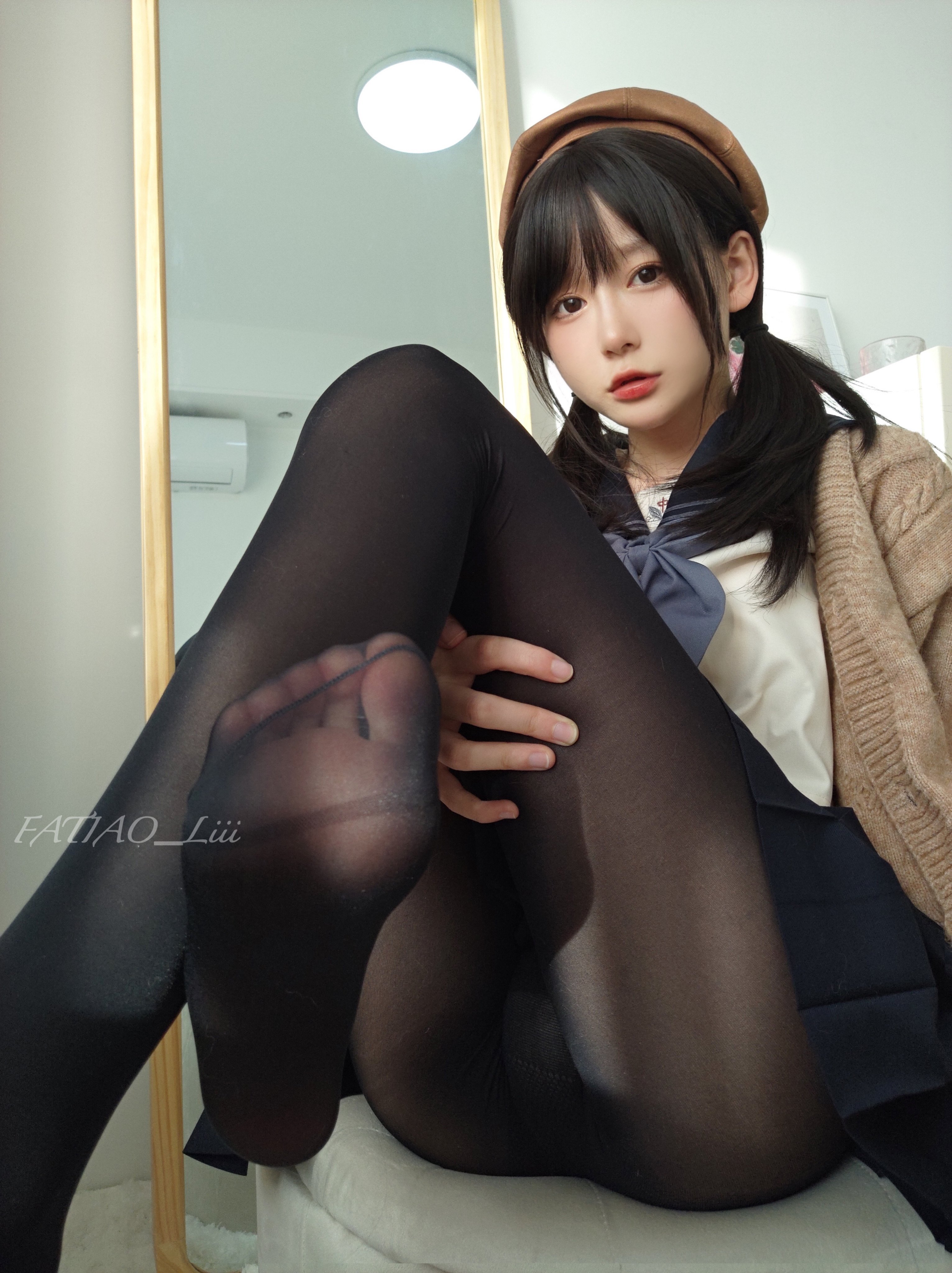 Mysterious Dull Pear (Clockwork Girl) 2023 February Fantia Member Subscription Collection