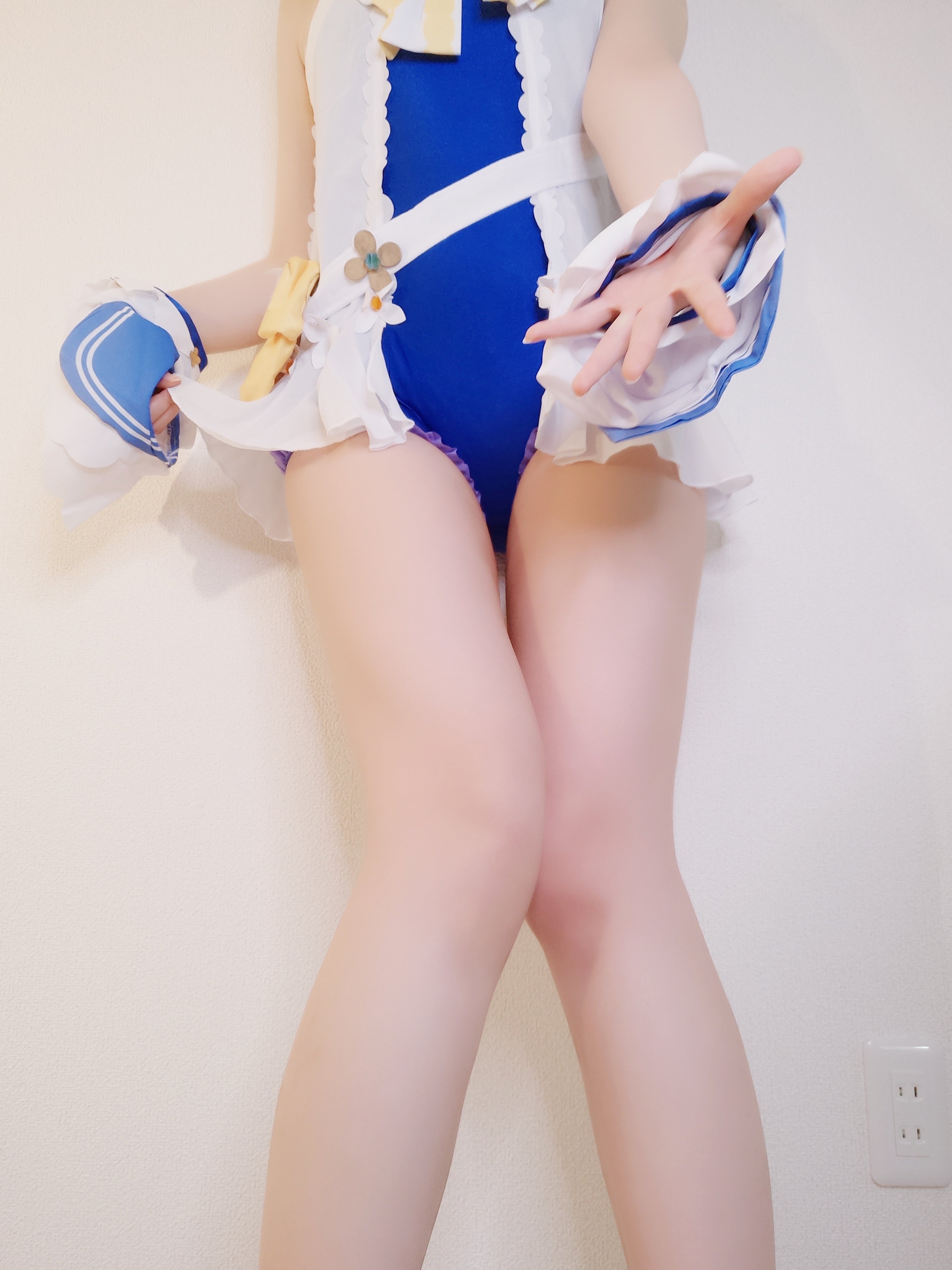 Yuki Tei - Barbara-chan Swimsuit (Genshin Impact)