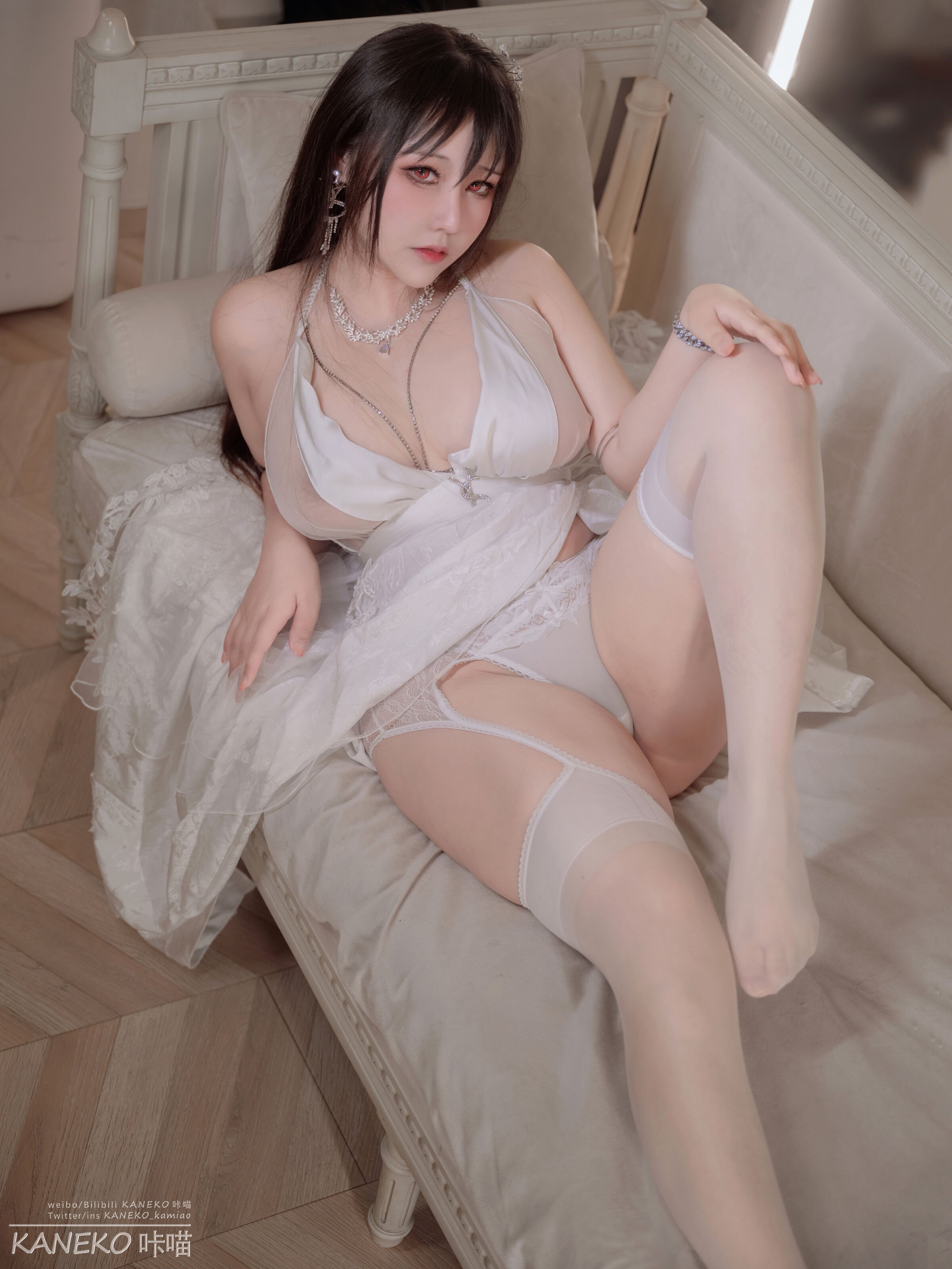 KANEKO_咔喵 - NO.09 大凤婚纱花嫁2.0