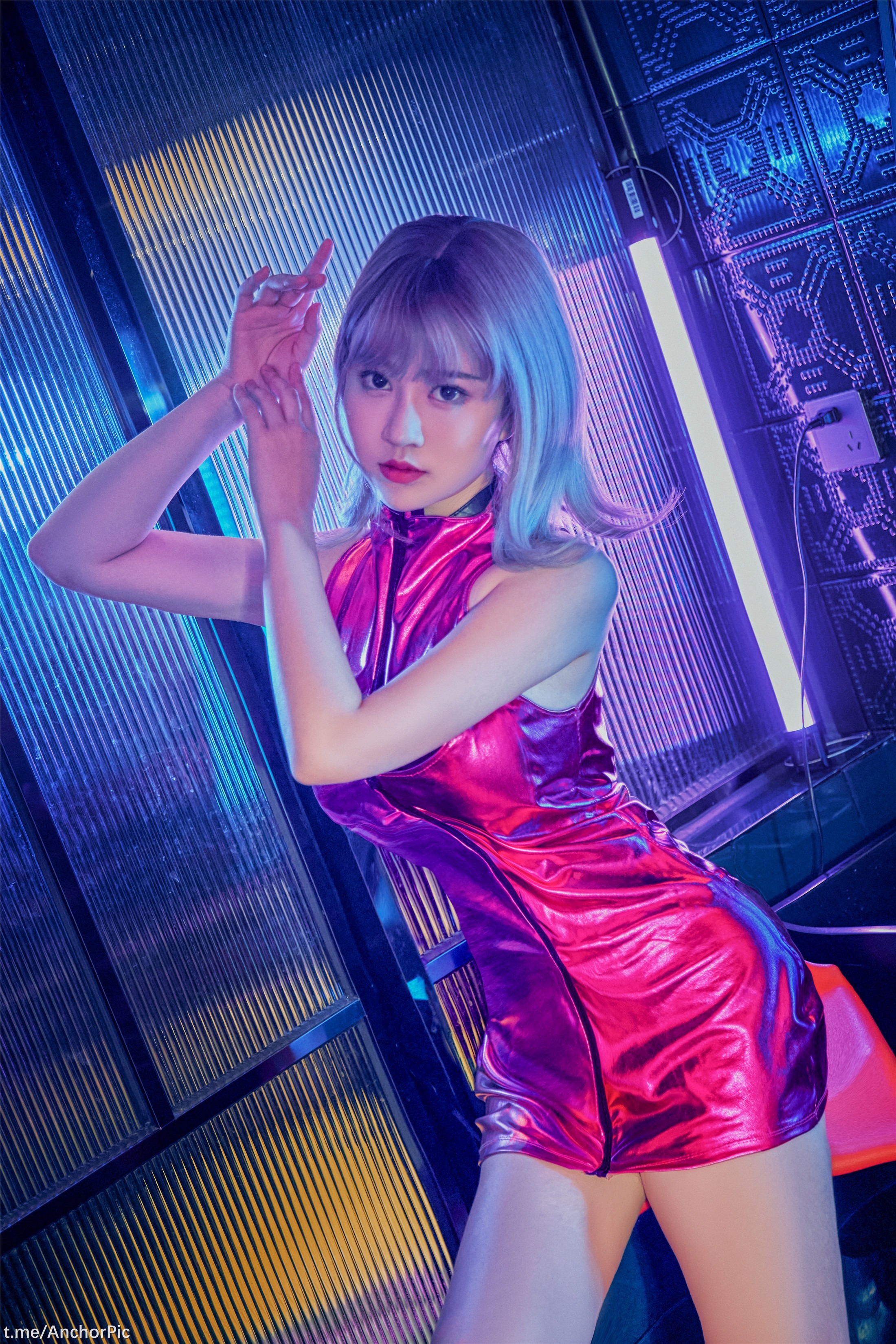 เนียนเนียน - สาวไซเบอร์ 44P