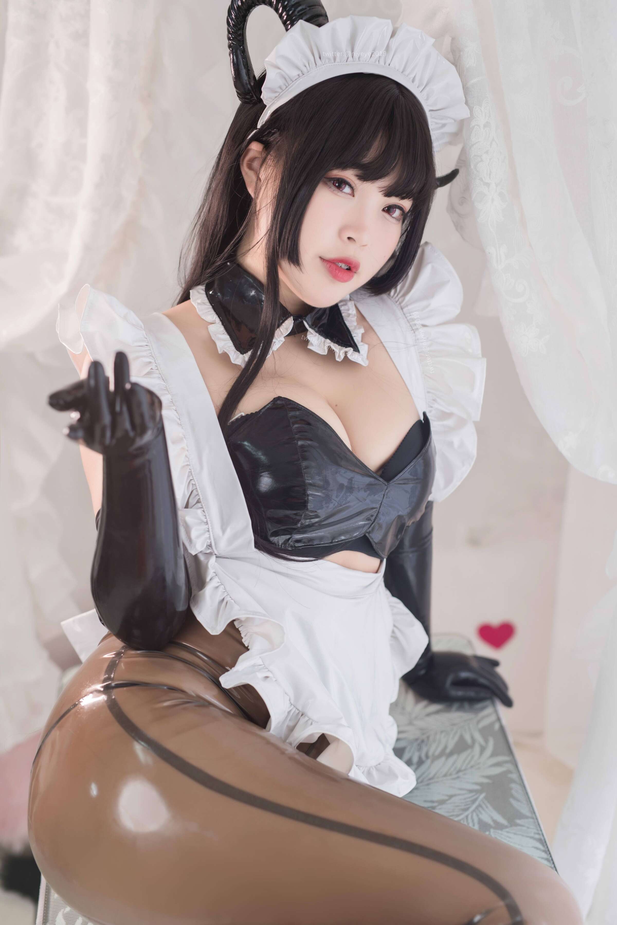 （白烨） - ラテックスサキュバスお姉さん