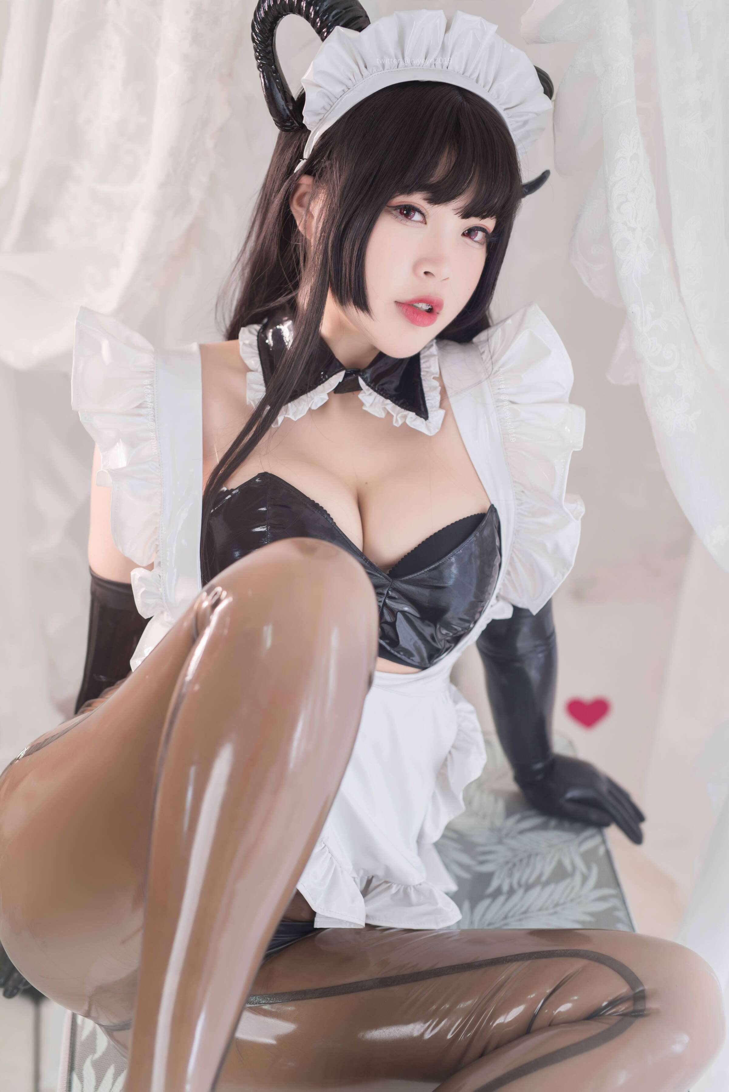 （白烨） - ラテックスサキュバスお姉さん