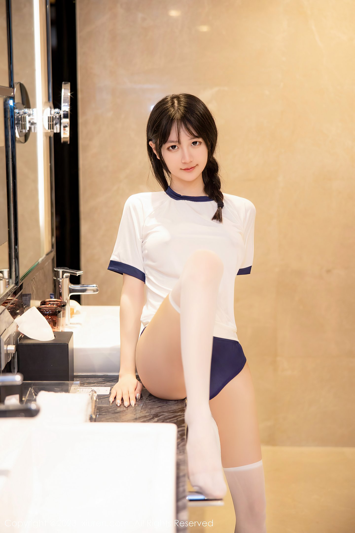 XiuRen秀人網] 2023.03.21 No.6447 謝小蒽 學校女孩