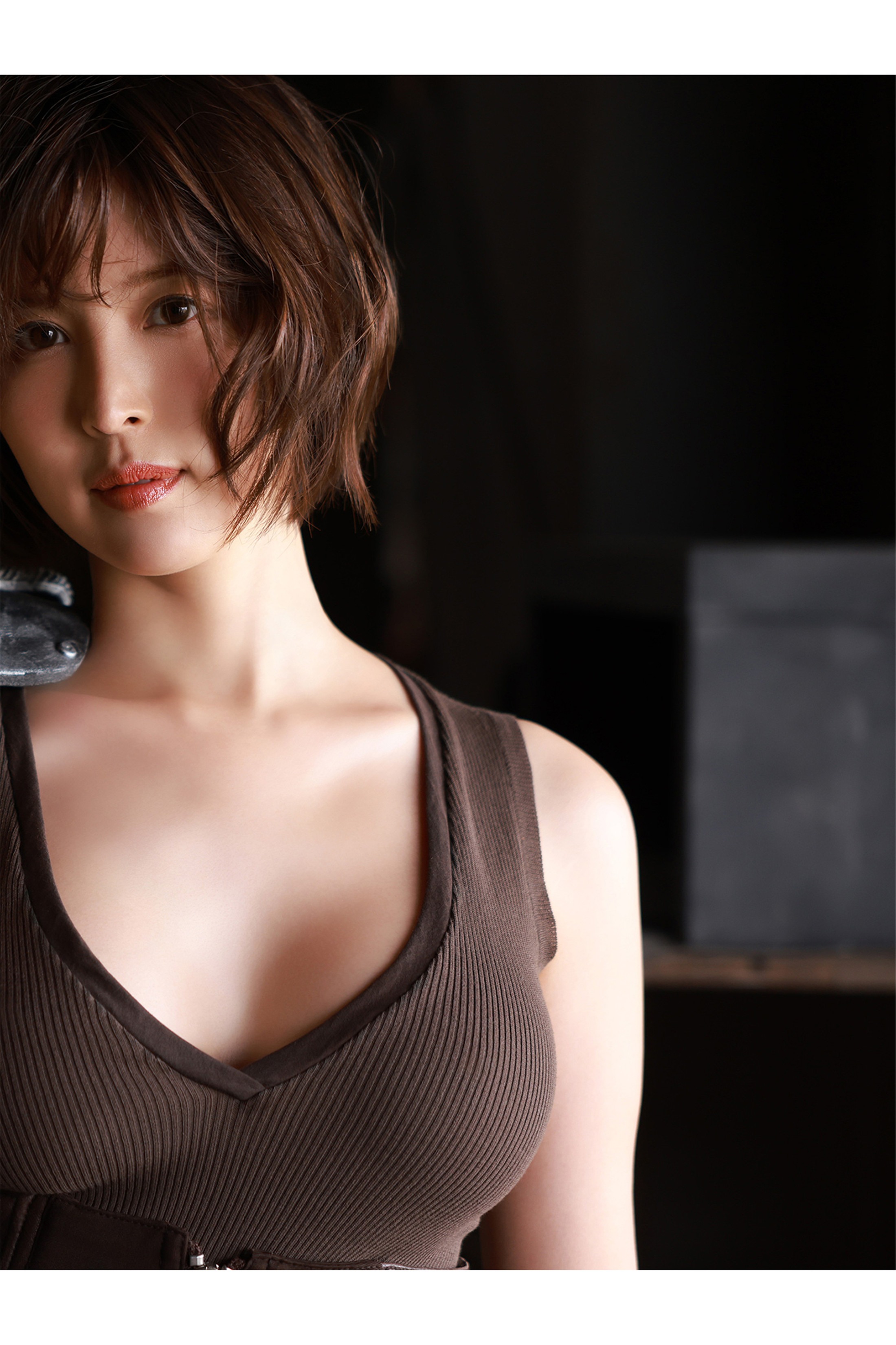 8woman ラストダンス 裸女神∞景 写真集 108P