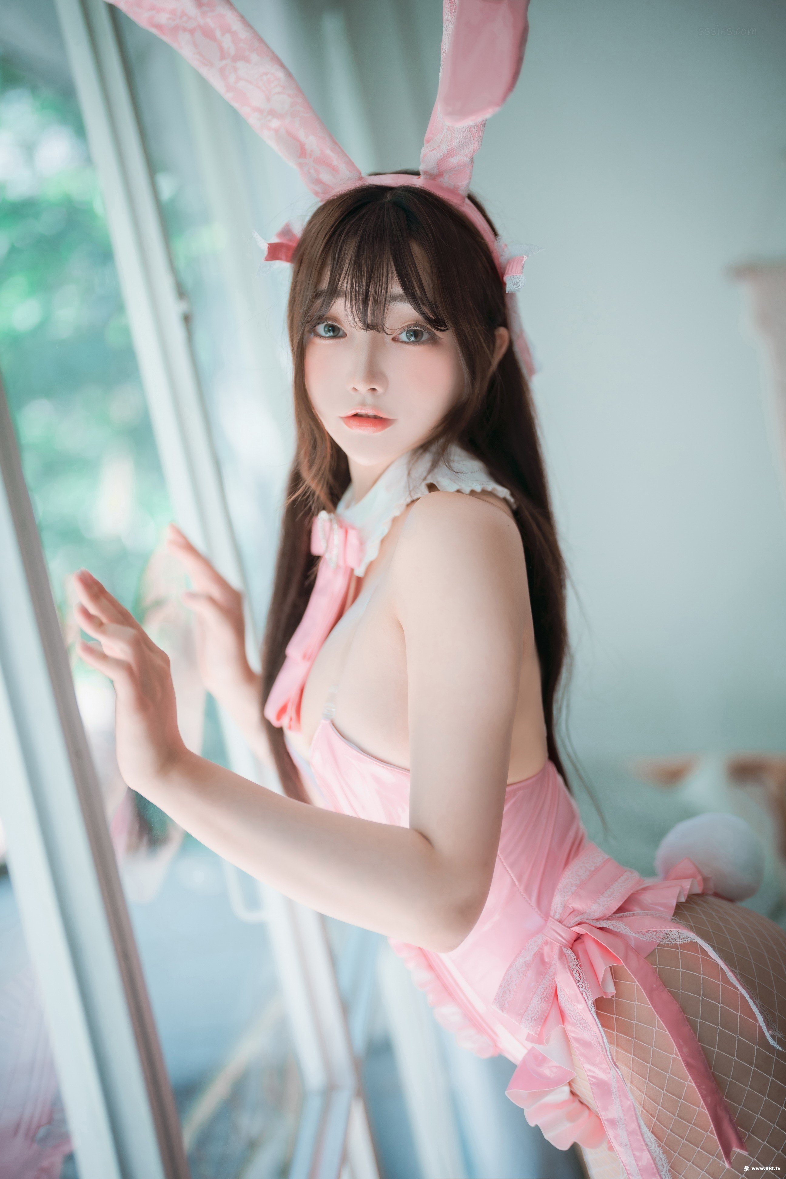 นิวบอม NO.004 [ดีจาวา] ปีของกระต่ายชมพู (+เวอร์ชั่นพิเศษ) [72P
