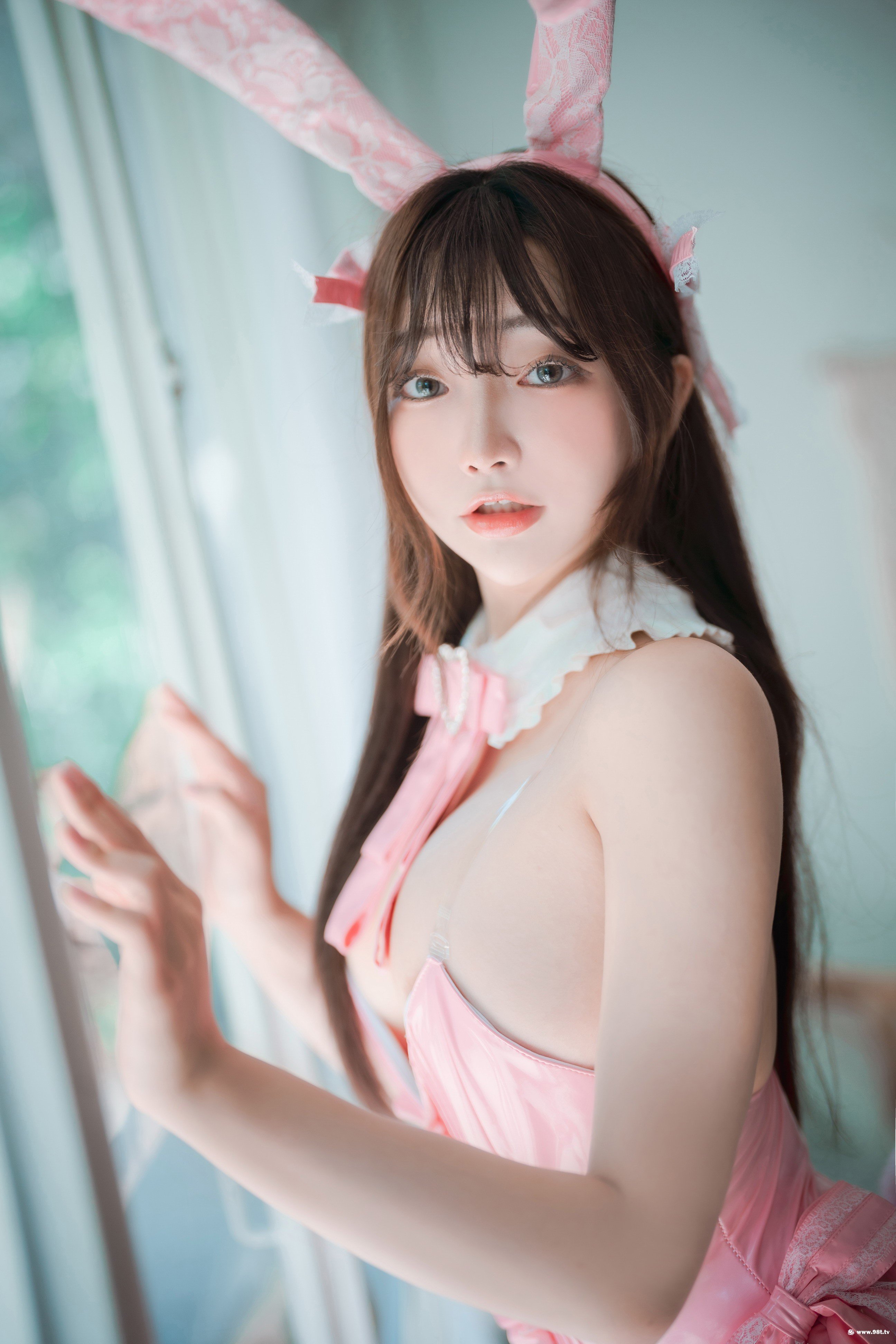 นิวบอม NO.004 [ดีจาวา] ปีของกระต่ายชมพู (+เวอร์ชั่นพิเศษ) [72P