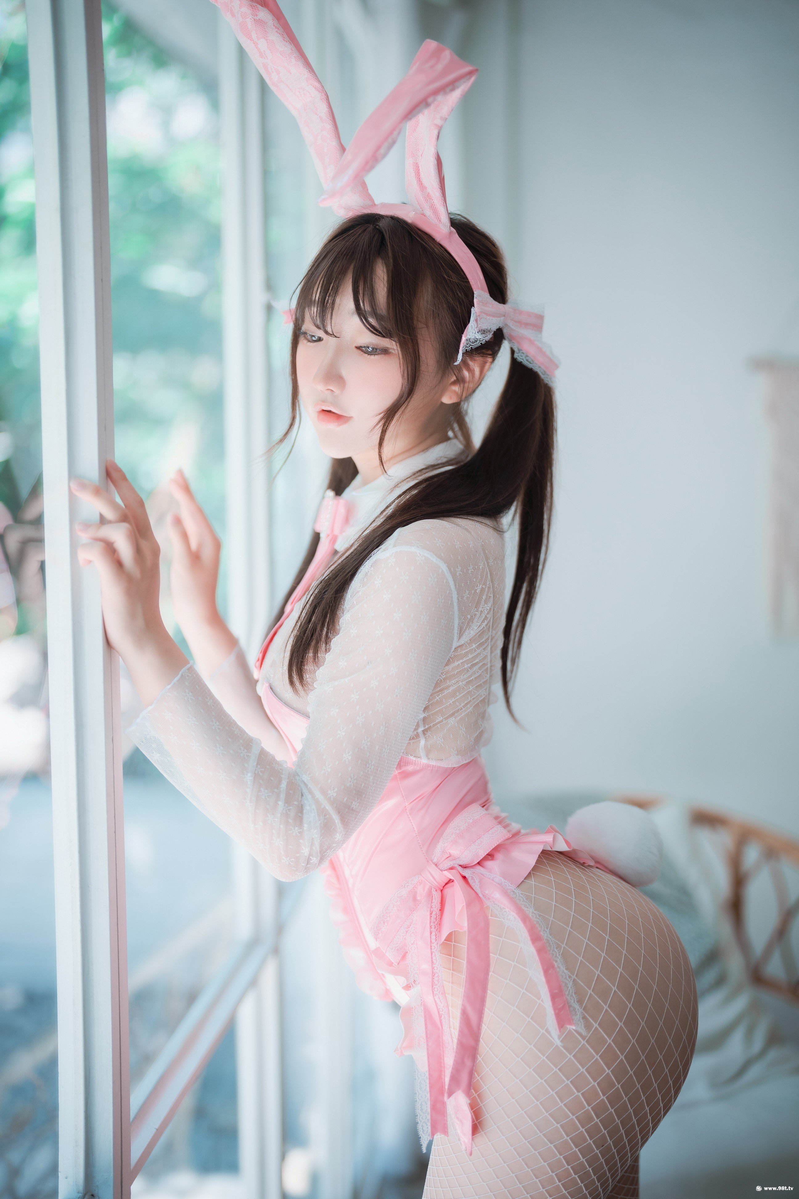紐邦 NO.004 [DJAWA] 粉紅兔子之年 (+S.Ver) [72P
