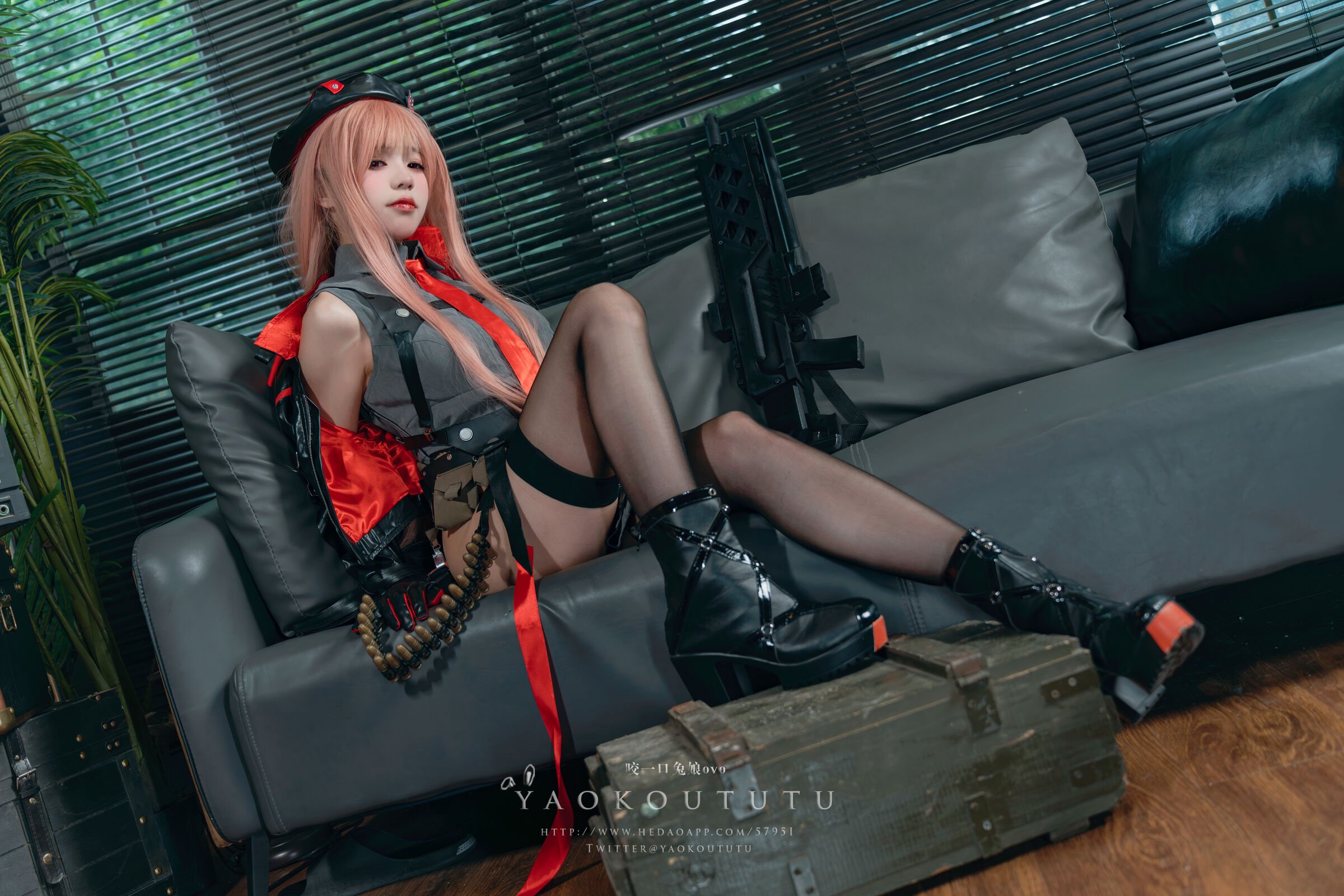 Take a Bite of the Bunny Girl - RAPI NIKKE 『Rapi Consultation Time』