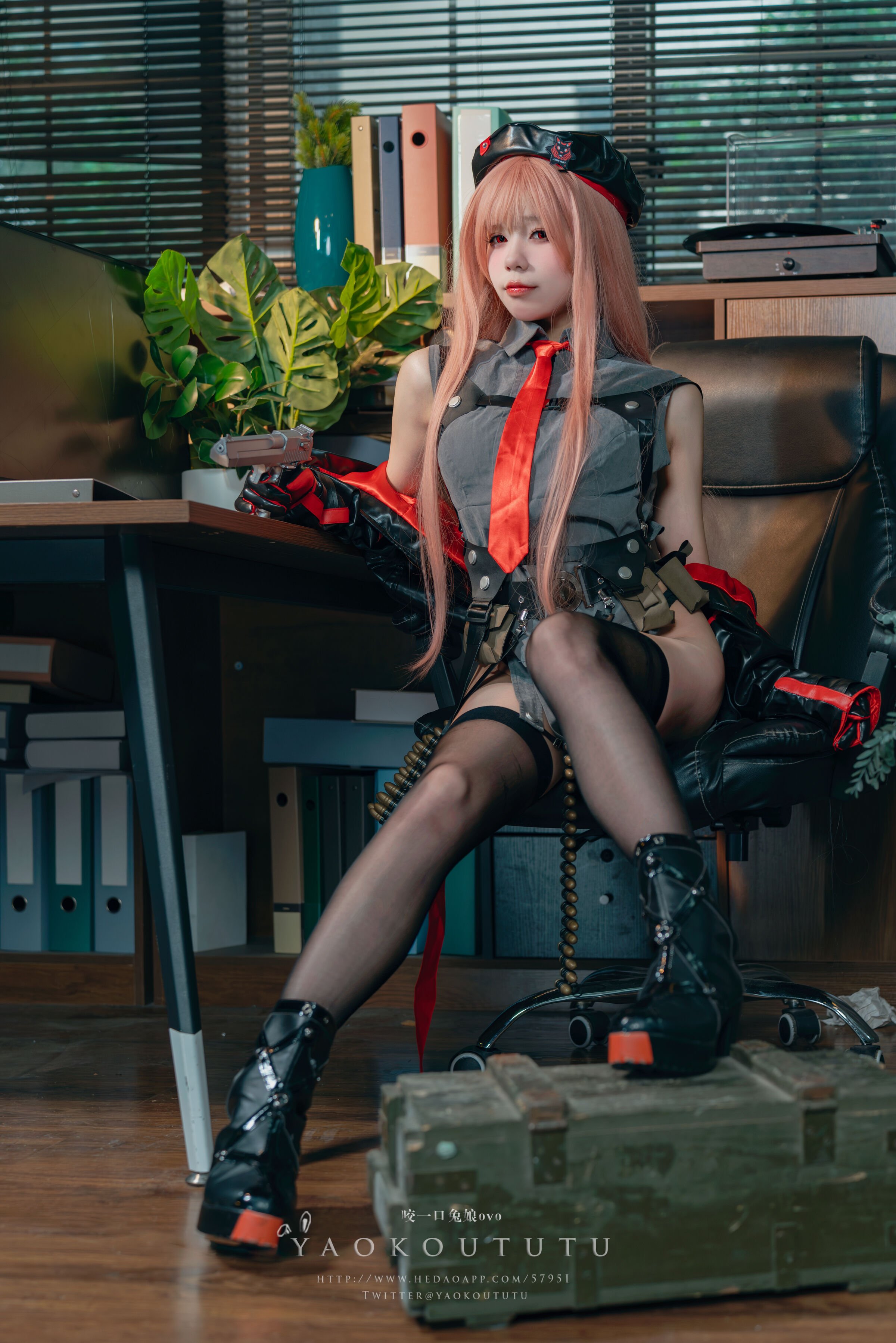 Take a Bite of the Bunny Girl - RAPI NIKKE 『Rapi Consultation Time』