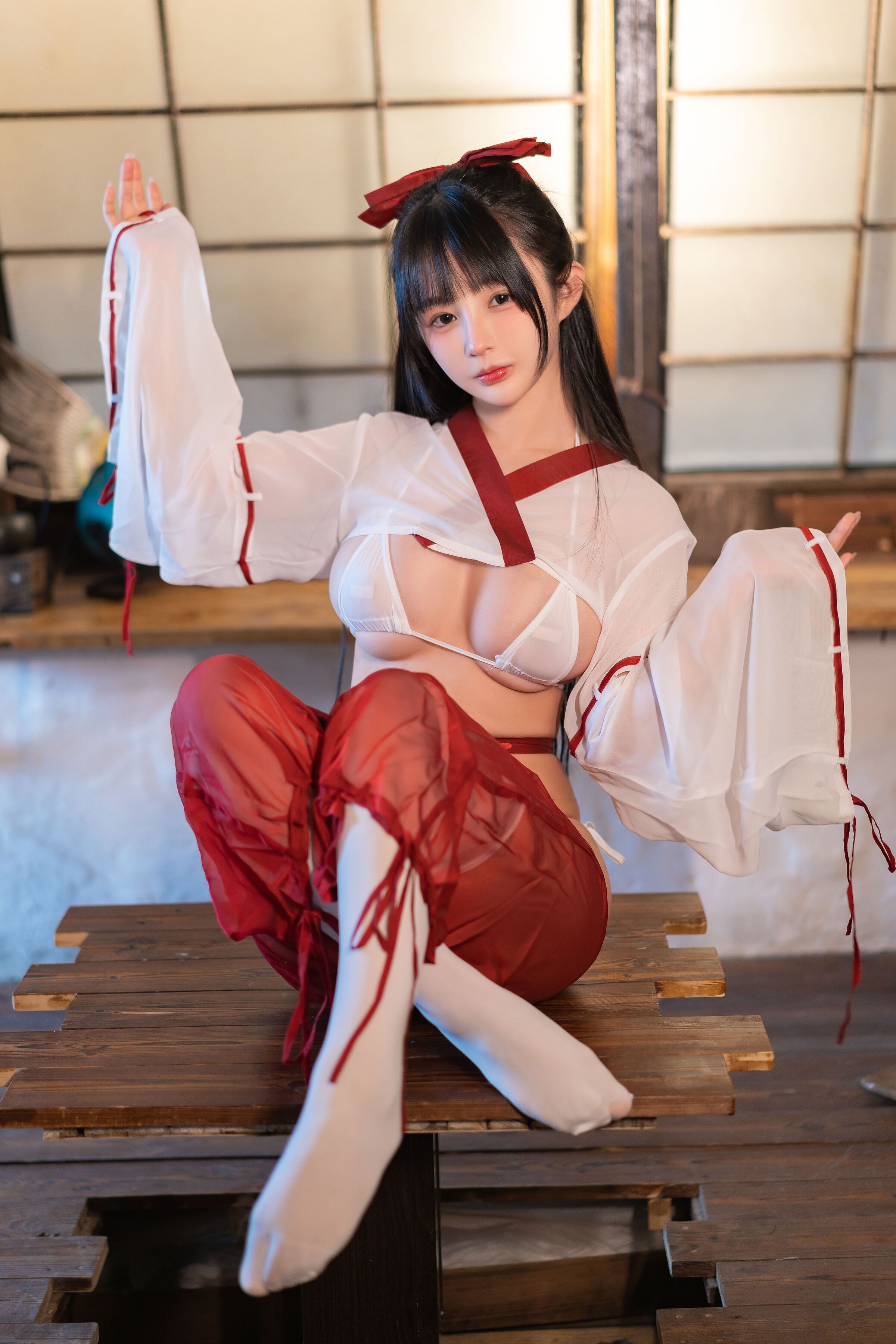 สะคุไร นิงนิง - มิโกะ