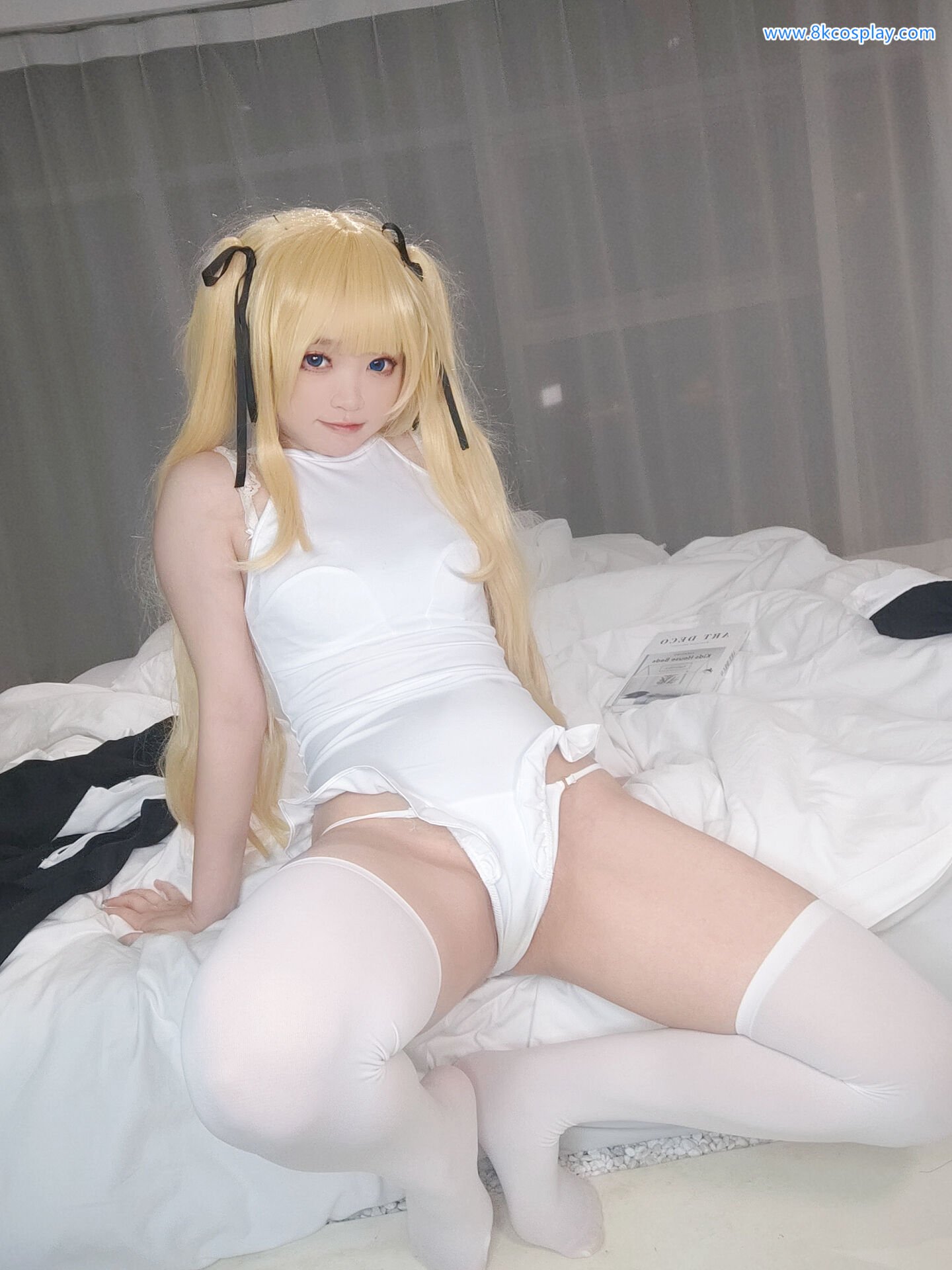 神沢永莉英梨梨修女自拍Cosplay写真
