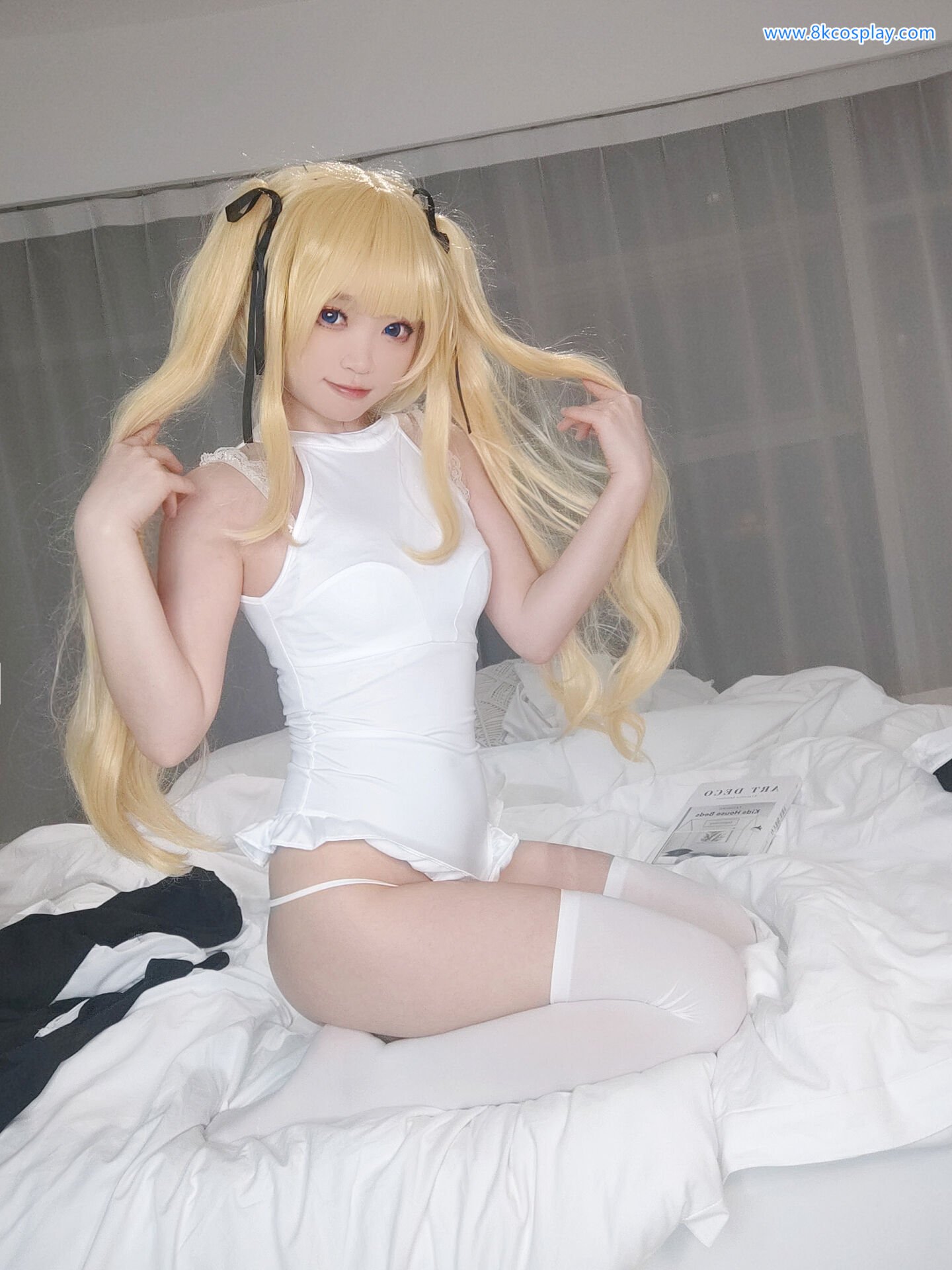 神沢永莉英梨梨修女自拍Cosplay写真