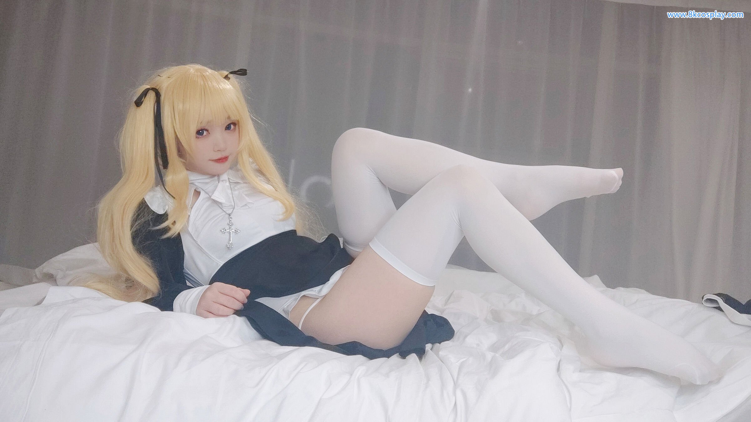 神沢永莉英梨梨修女自拍Cosplay写真