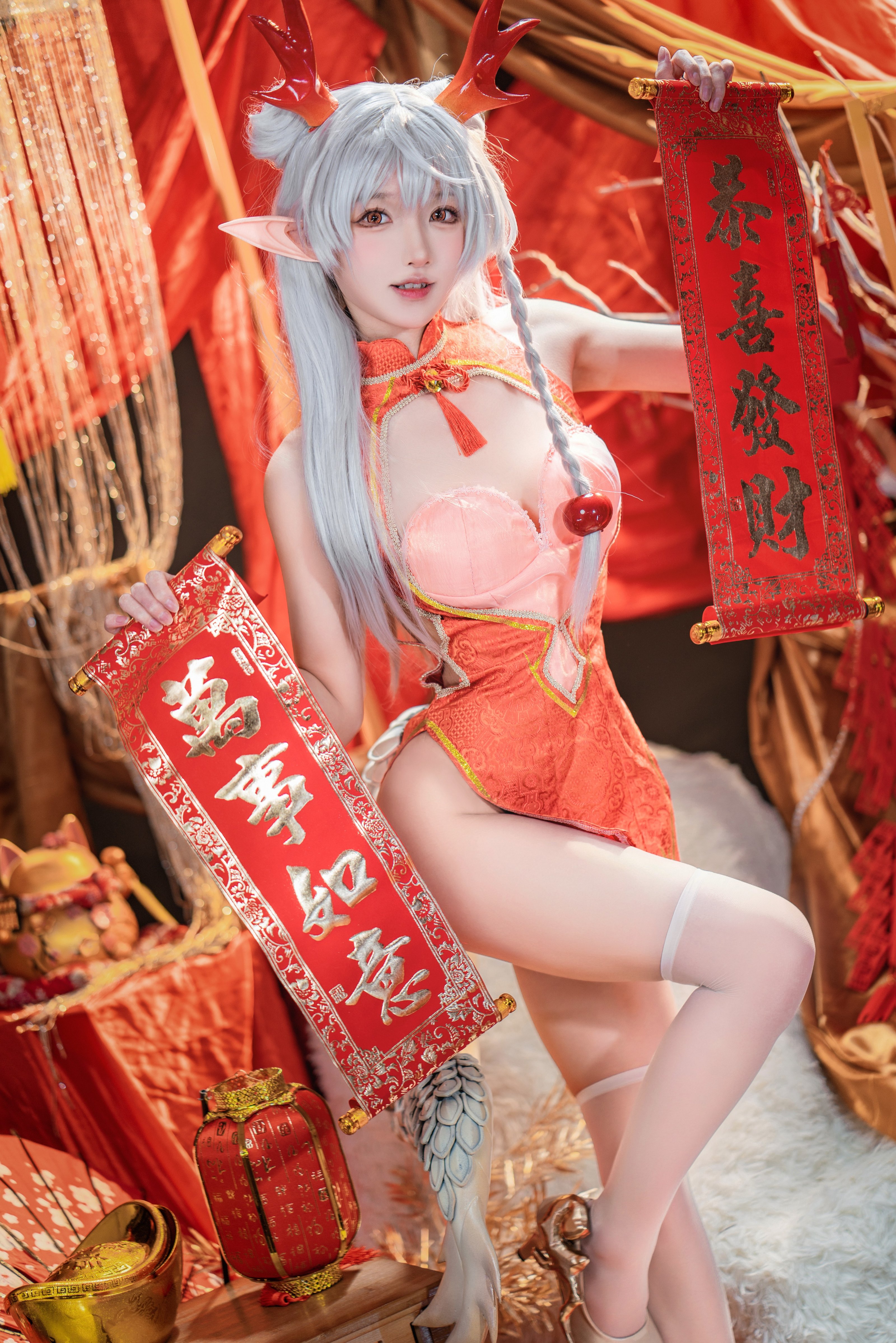 アパオもバニーガール] 新春の賀図 龍妹