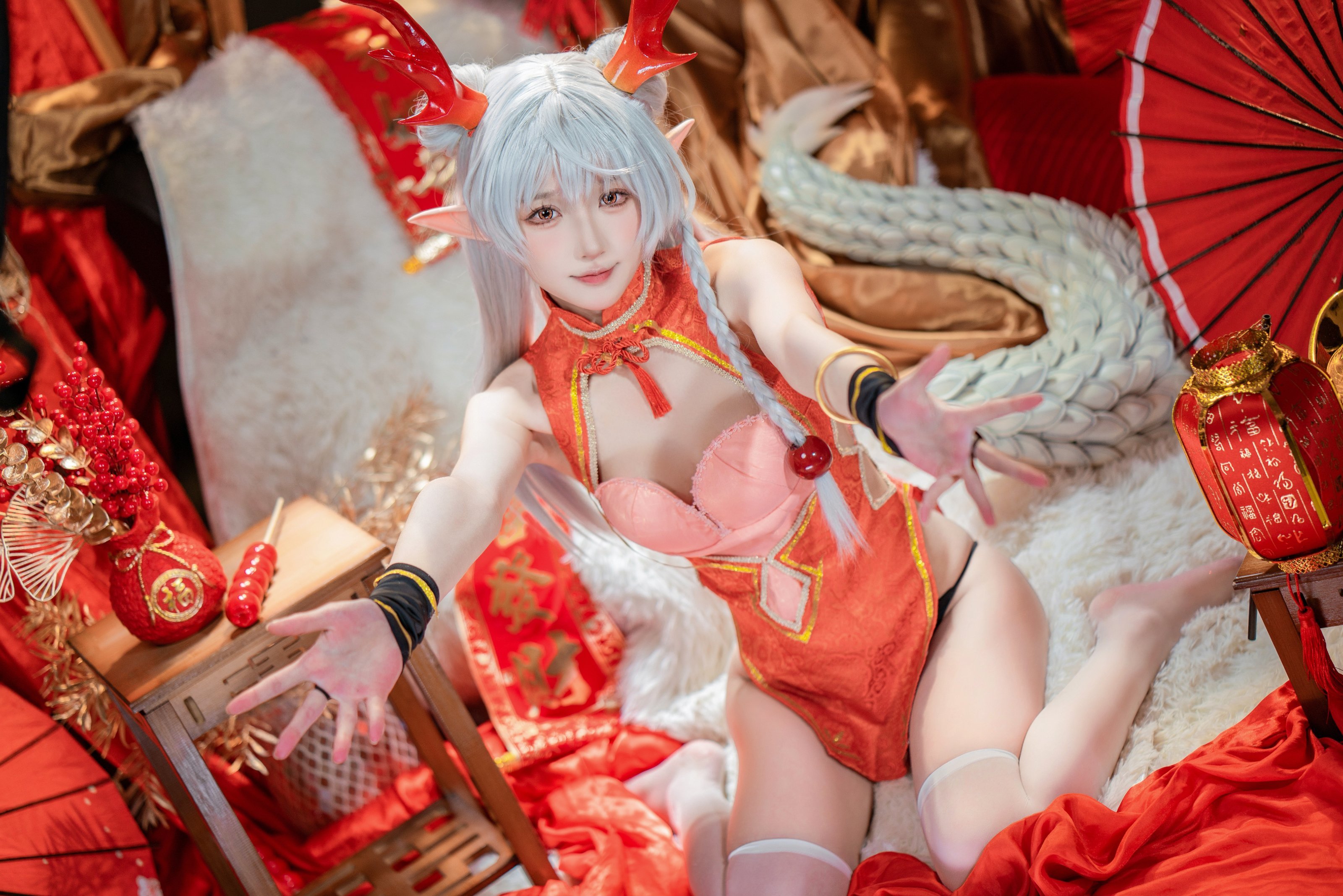 アパオもバニーガール] 新春の賀図 龍妹