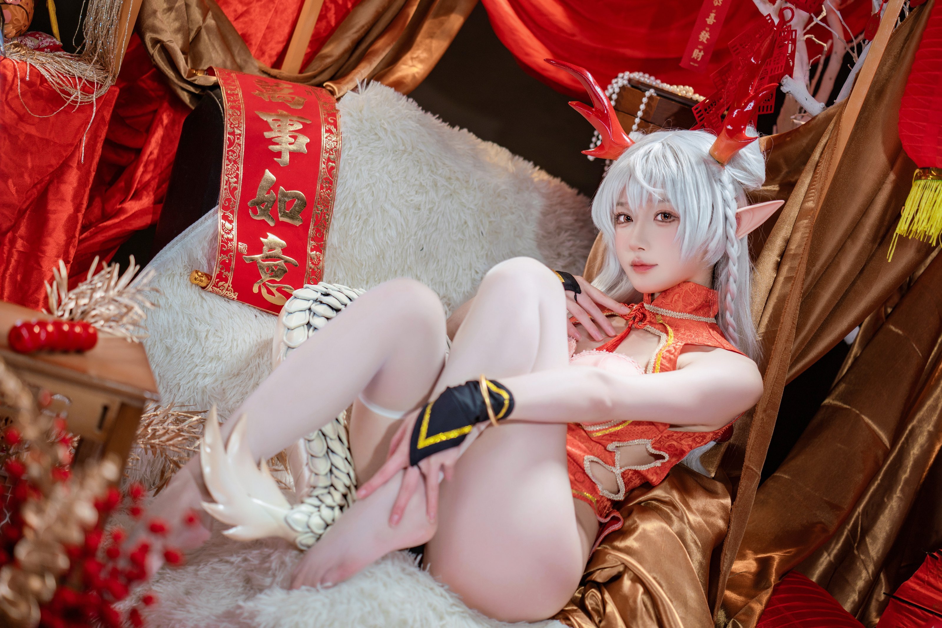 アパオもバニーガール] 新春の賀図 龍妹