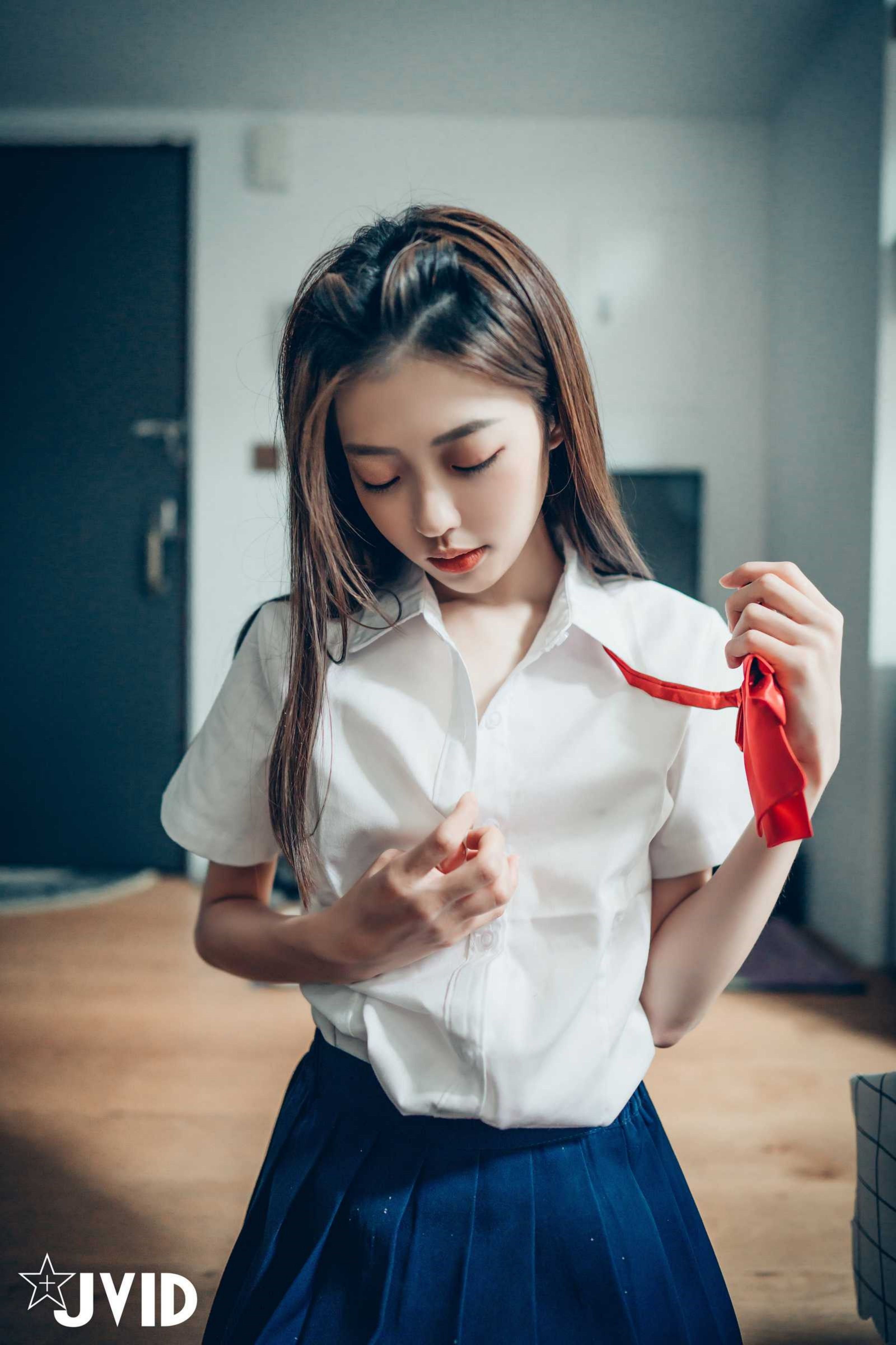 妍妍 抓到妹妹的把柄 | 94写真SEO精选