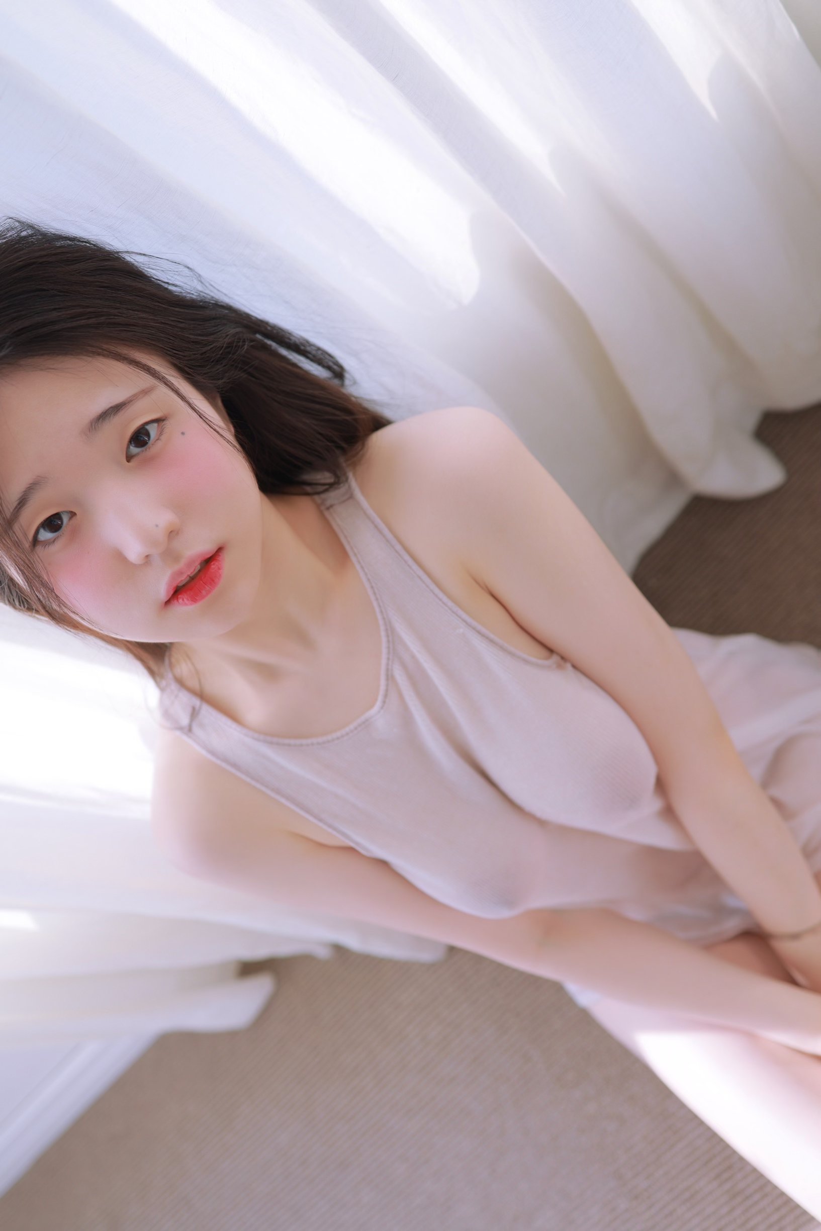See-through-(Photos)-mzlDNoK2