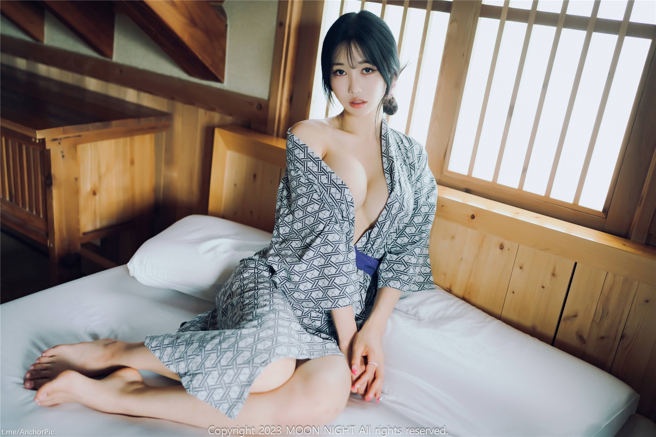 문 나이트 스냅] 윤진 (행운) - 디지털 포토북 84P