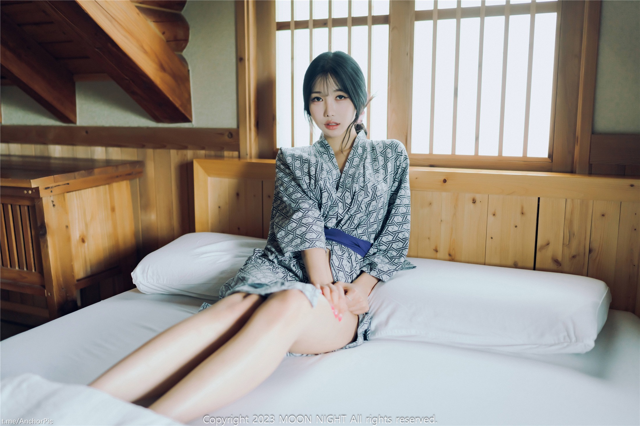 문 나이트 스냅] 윤진 (행운) - 디지털 포토북 84P