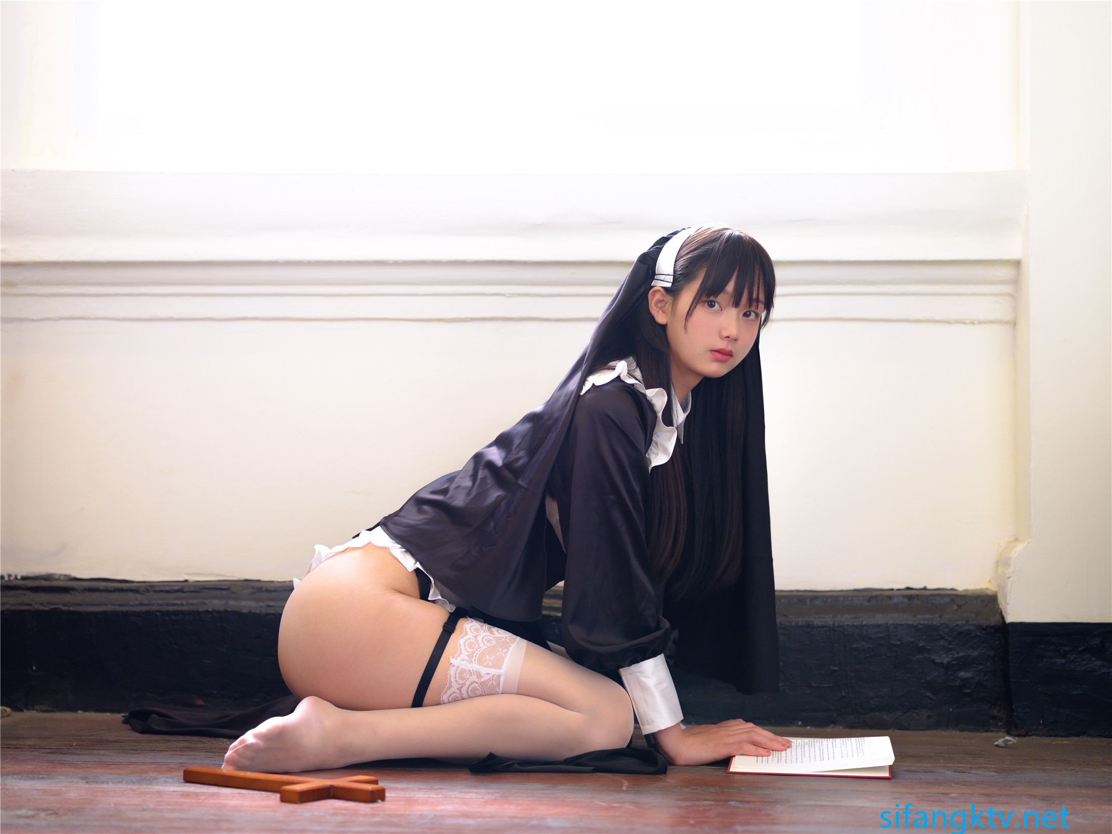Akanishi Yeye 修女 cosplay フォトセット 89P