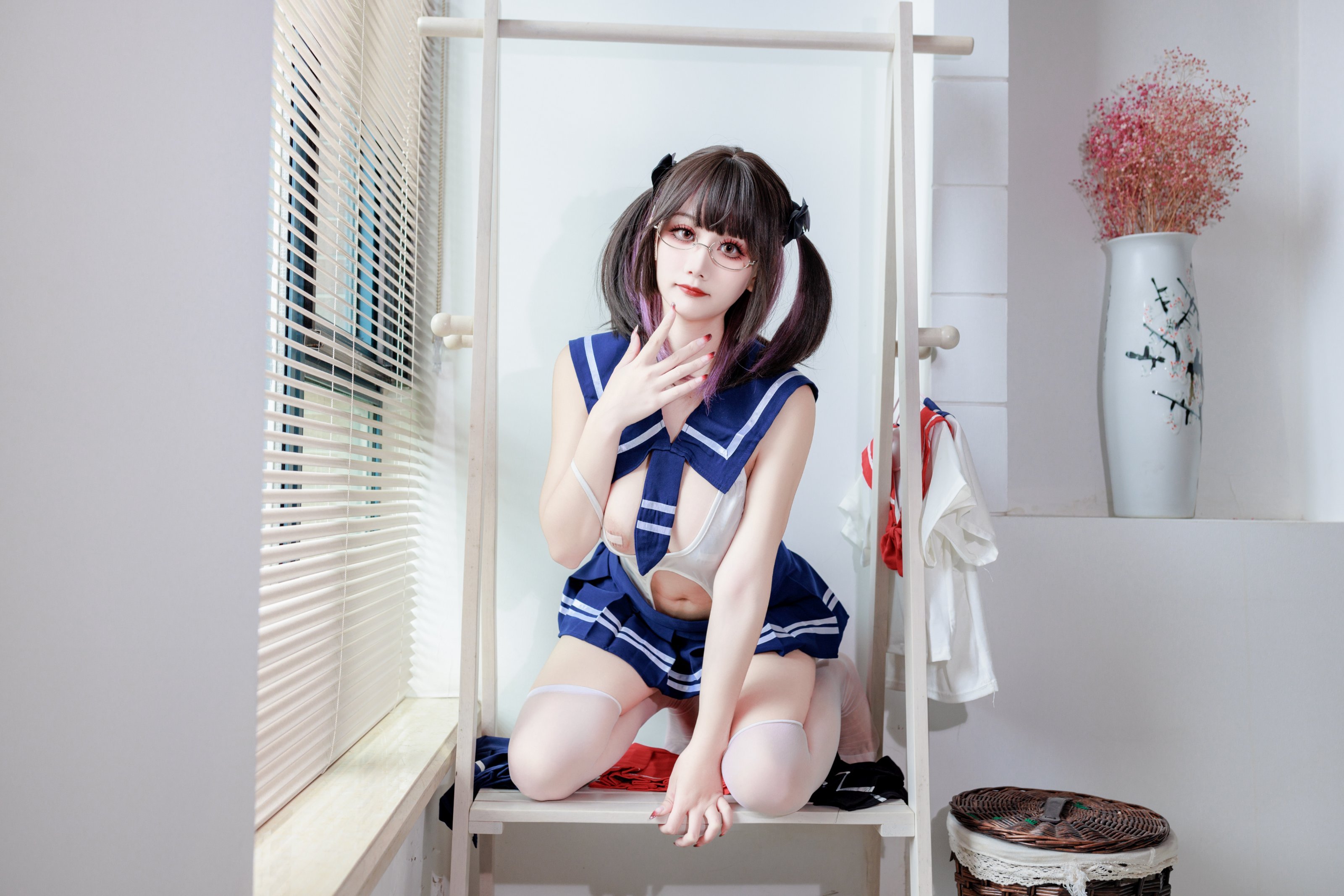 アセツセツ – ワンピースセーラー服