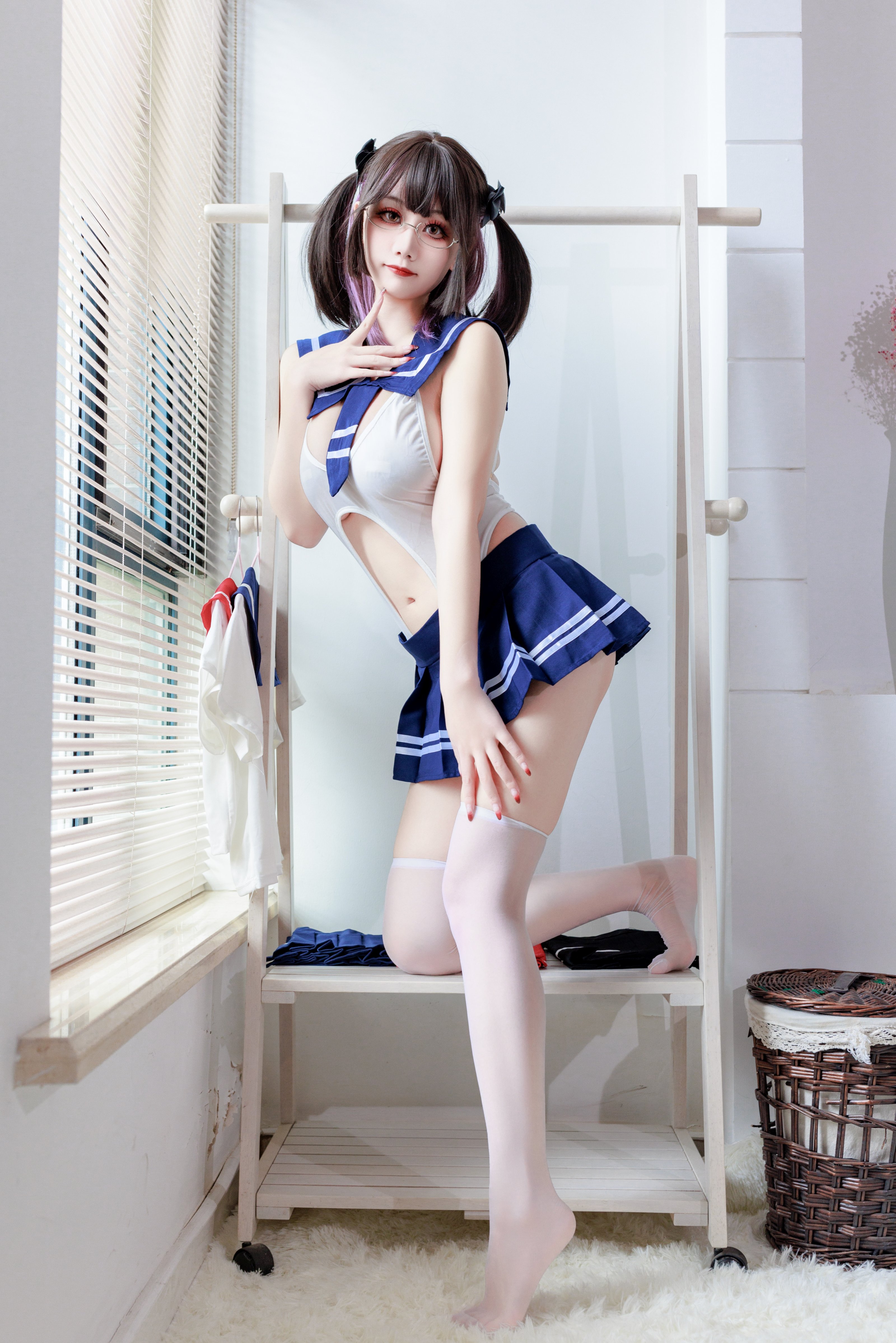 A Xue Xue – One-Piece Sailor Suit