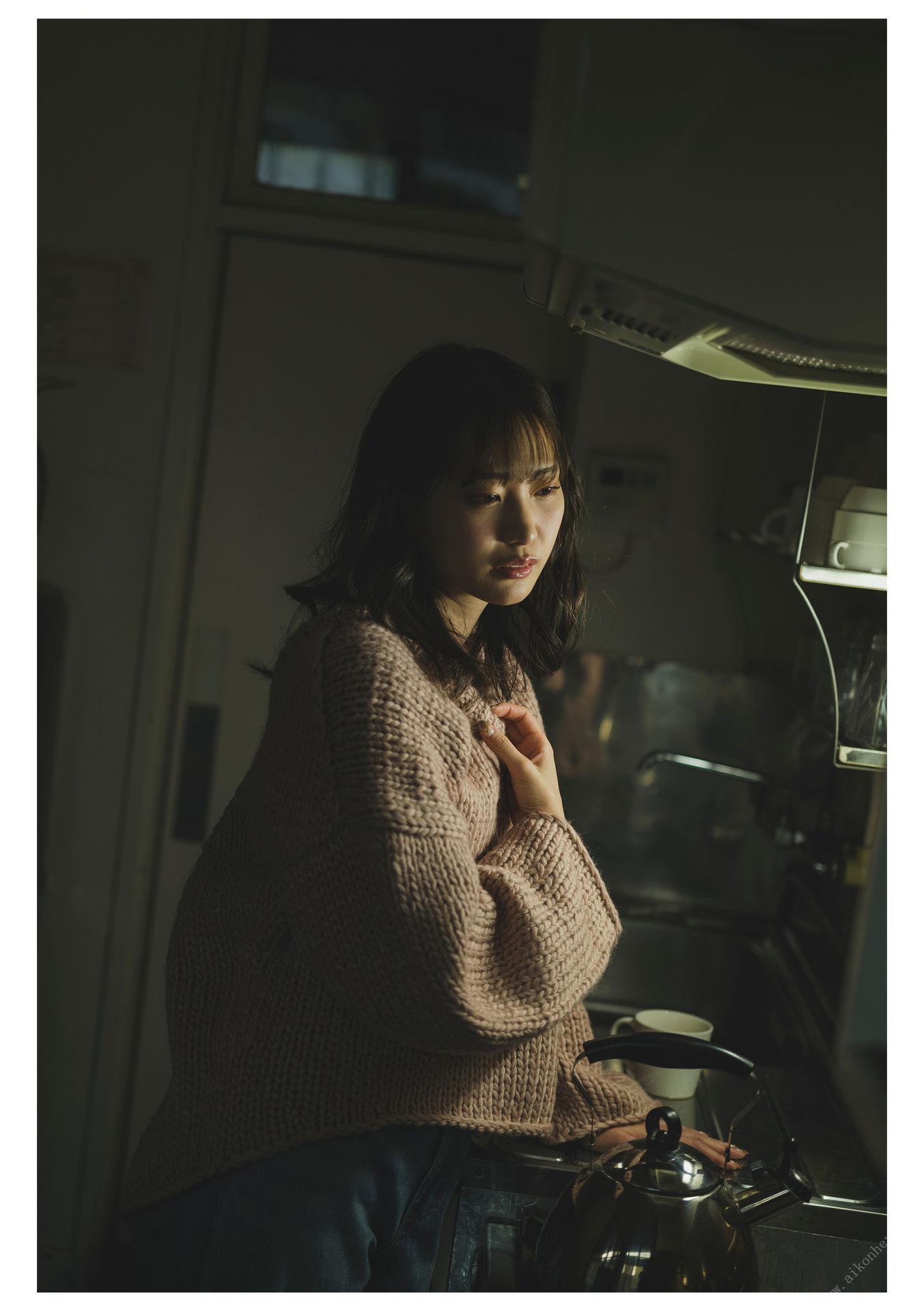 [Photobook] とられち Akari Mitani 美谷朱里 160P
