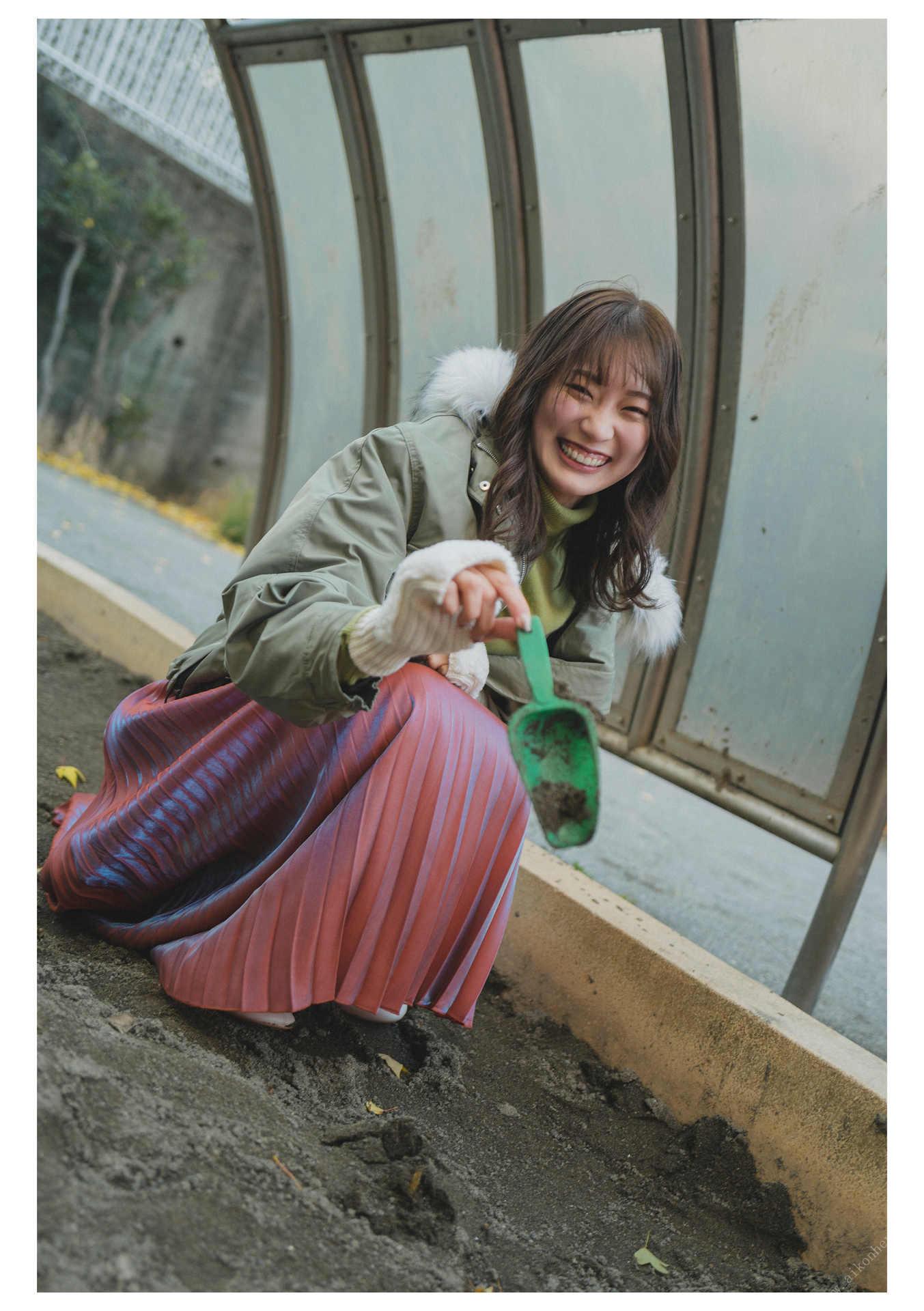 [Photobook] とられち Akari Mitani 美谷朱里 160P