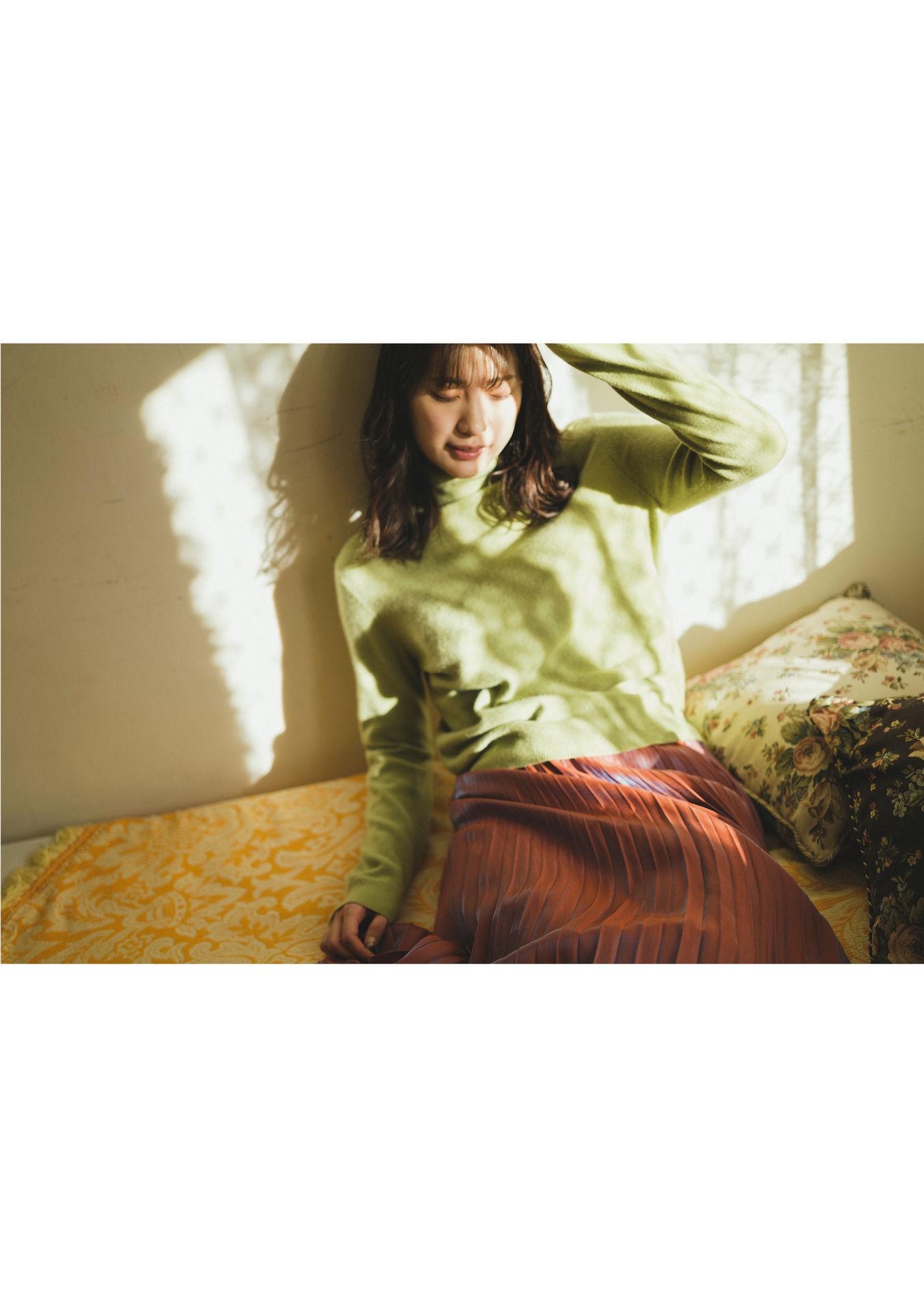 [Photobook] とられち Akari Mitani 美谷朱里 160P