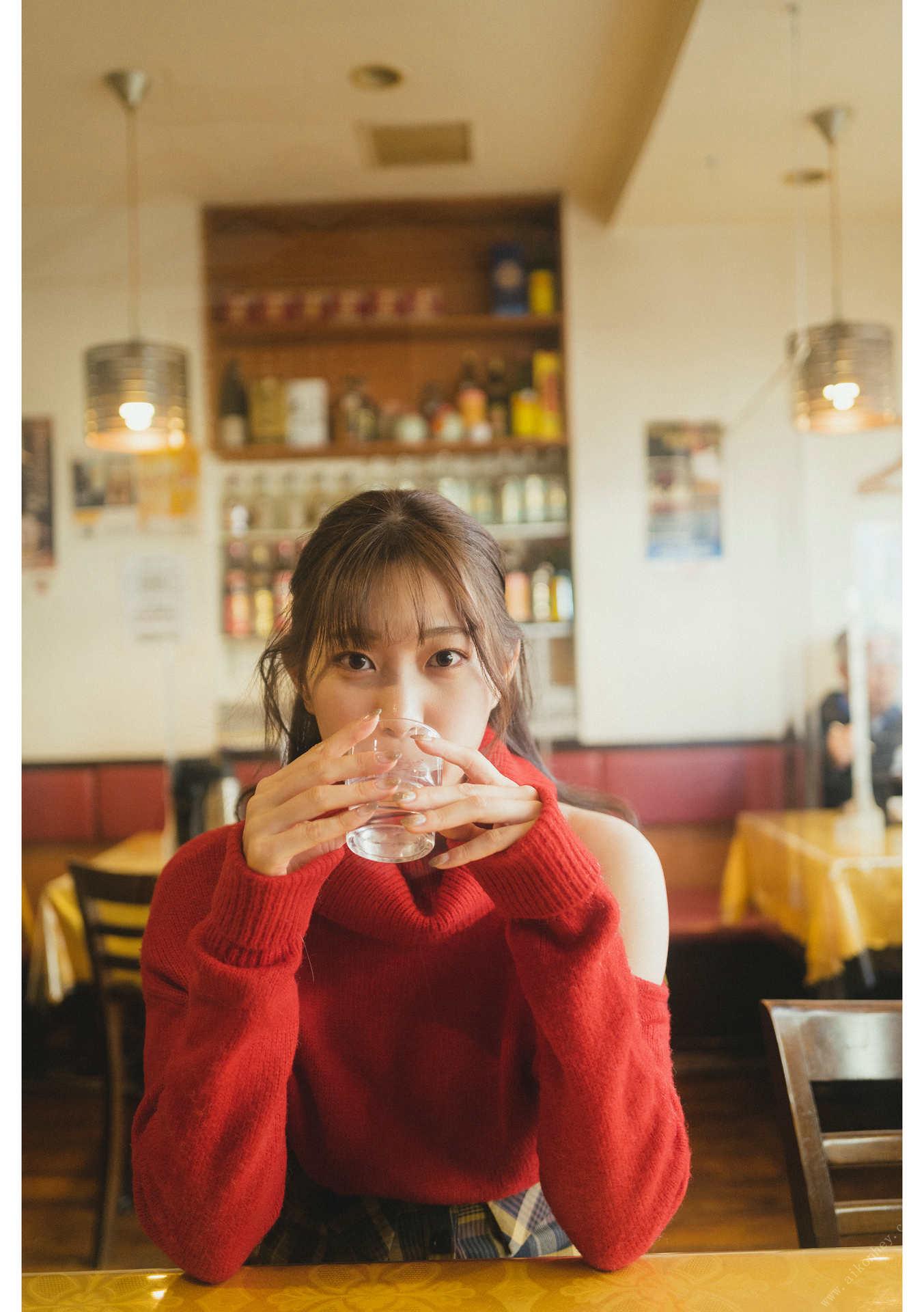 [Photobook] とられち Akari Mitani 美谷朱里 160P