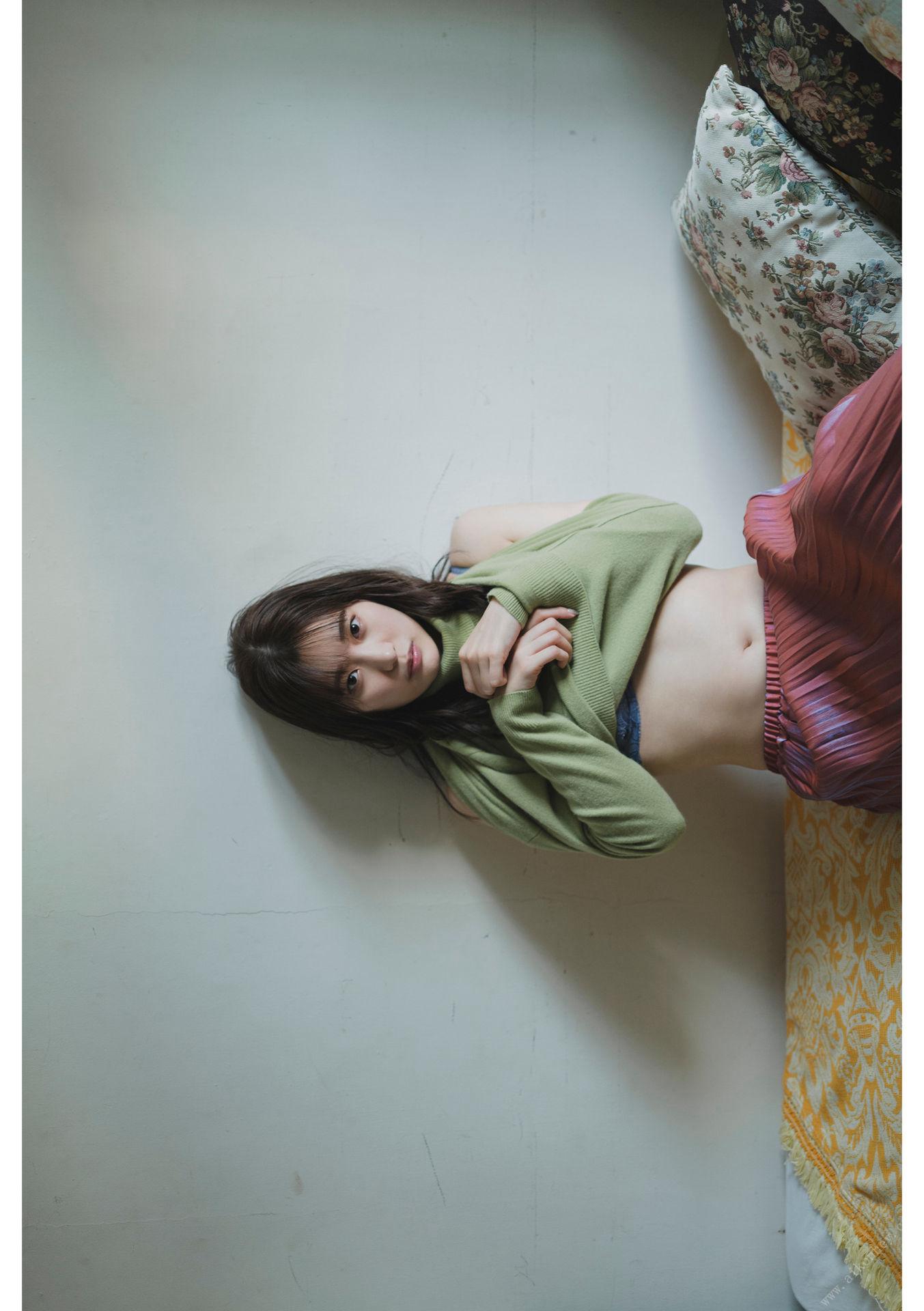 [Photobook] とられち Akari Mitani 美谷朱里 160P