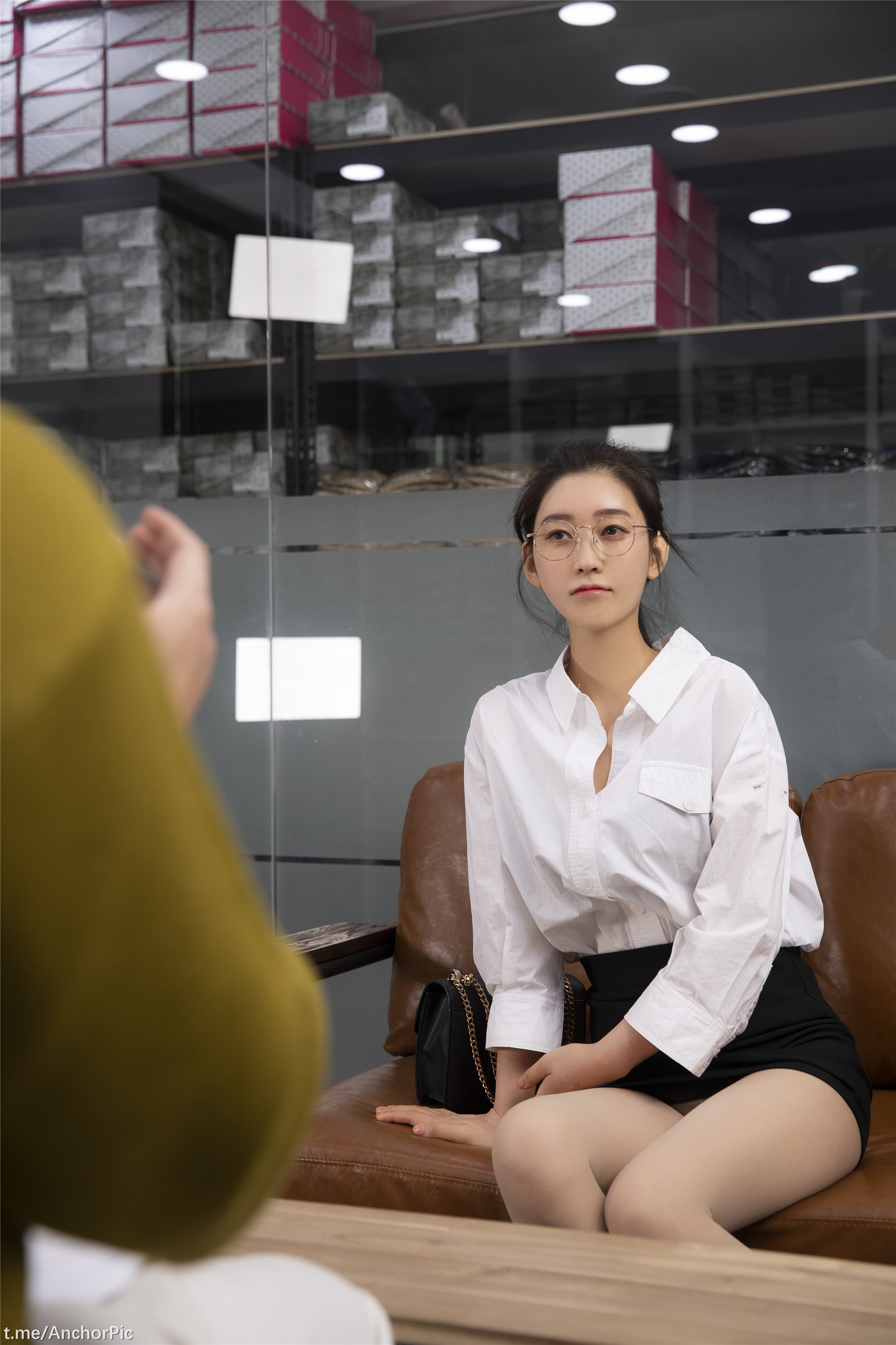 BUNNY] Lý Ha Kim – Một phụ nữ trong văn phòng S.1 102P
