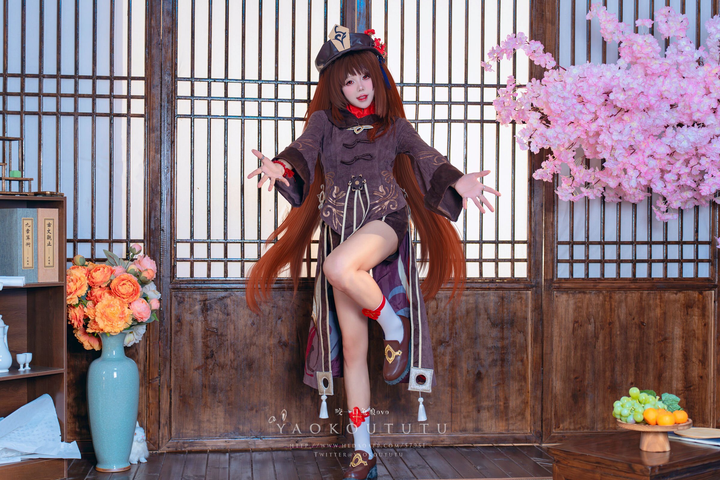 Take a bite of the rabbit girl ovo 『Wangsheng Hall Master Hu Tao』
